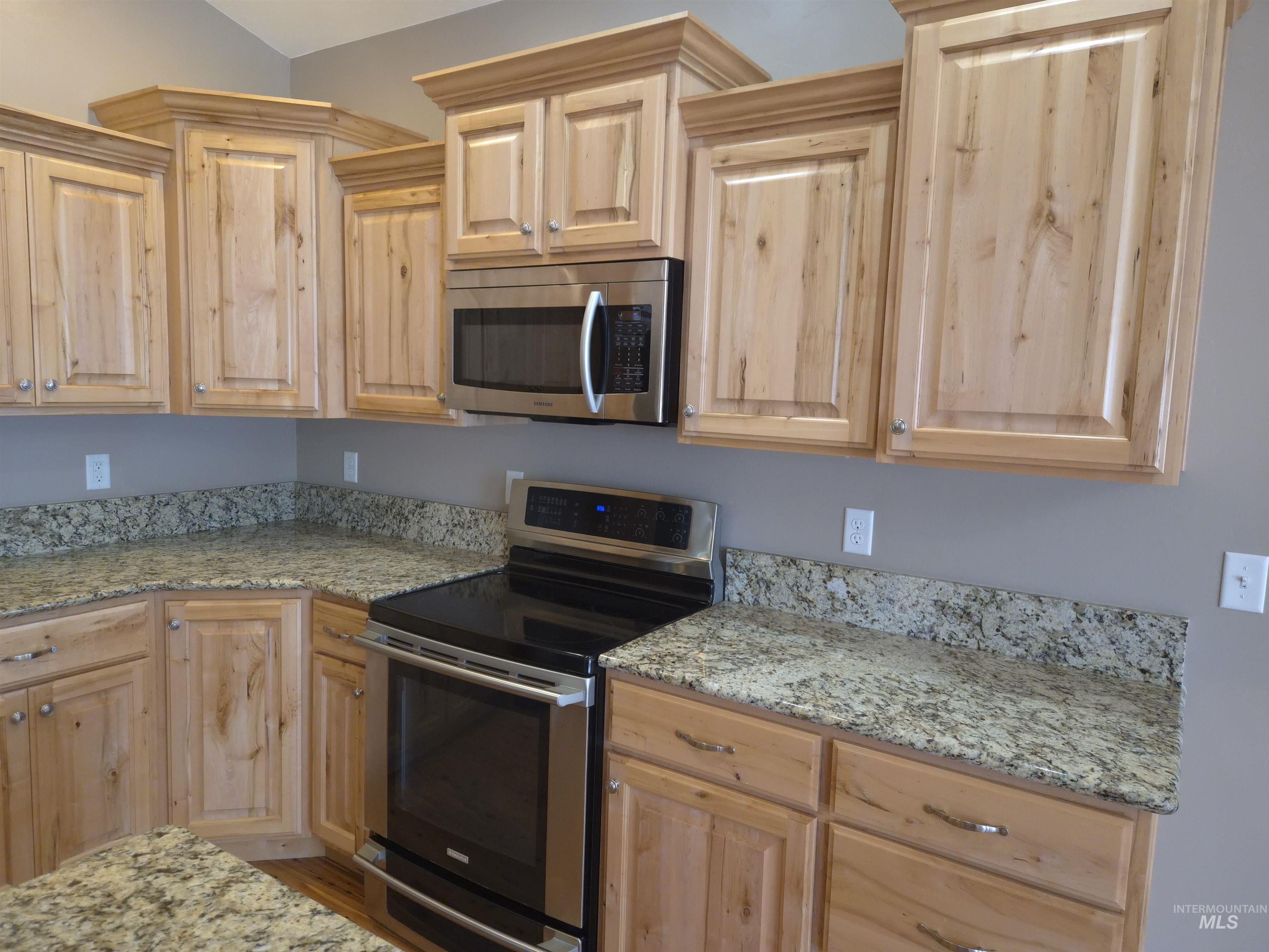 2103 Fort Hall Av Property Photo 4