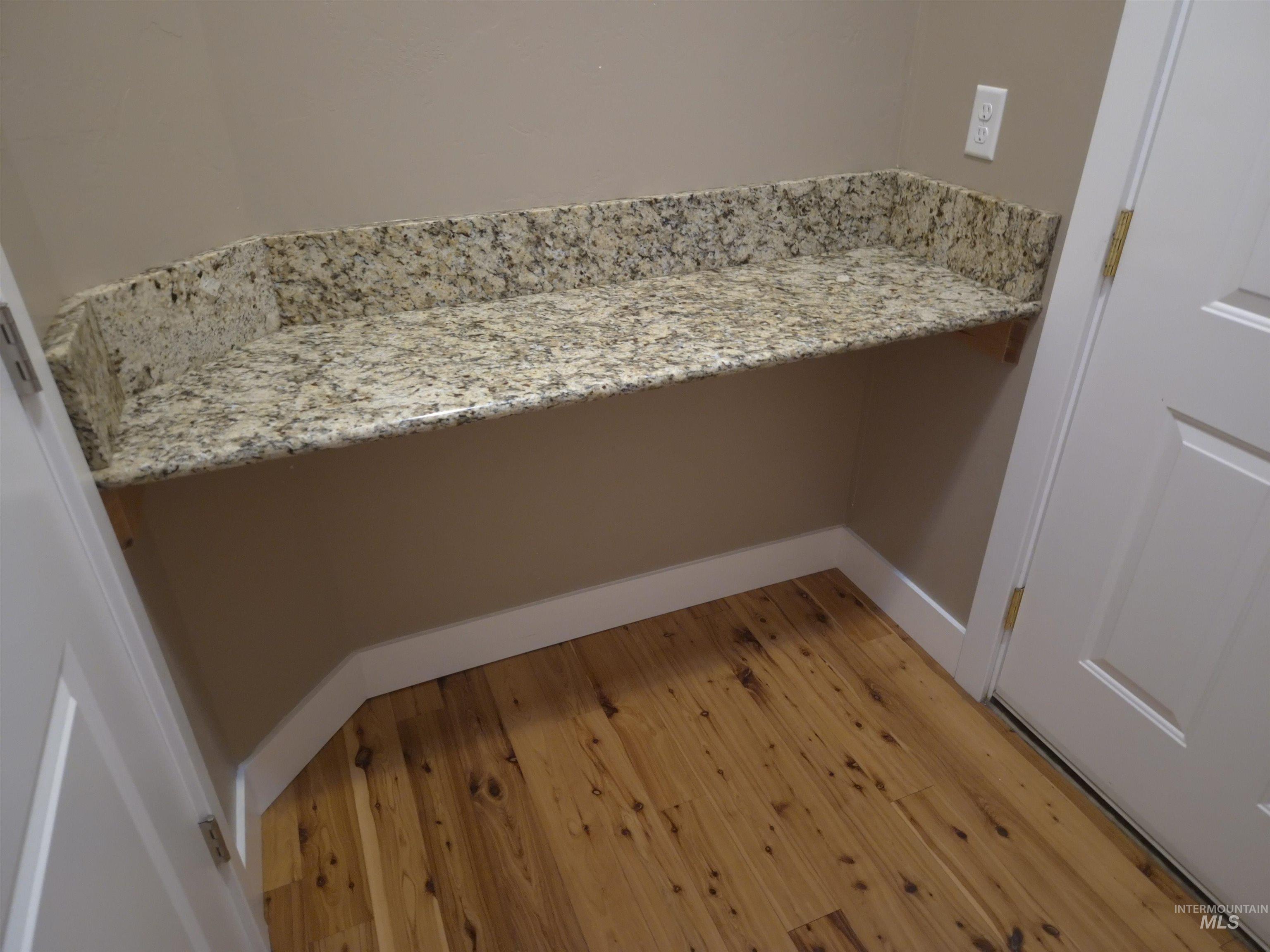 2103 Fort Hall Av Property Photo 15