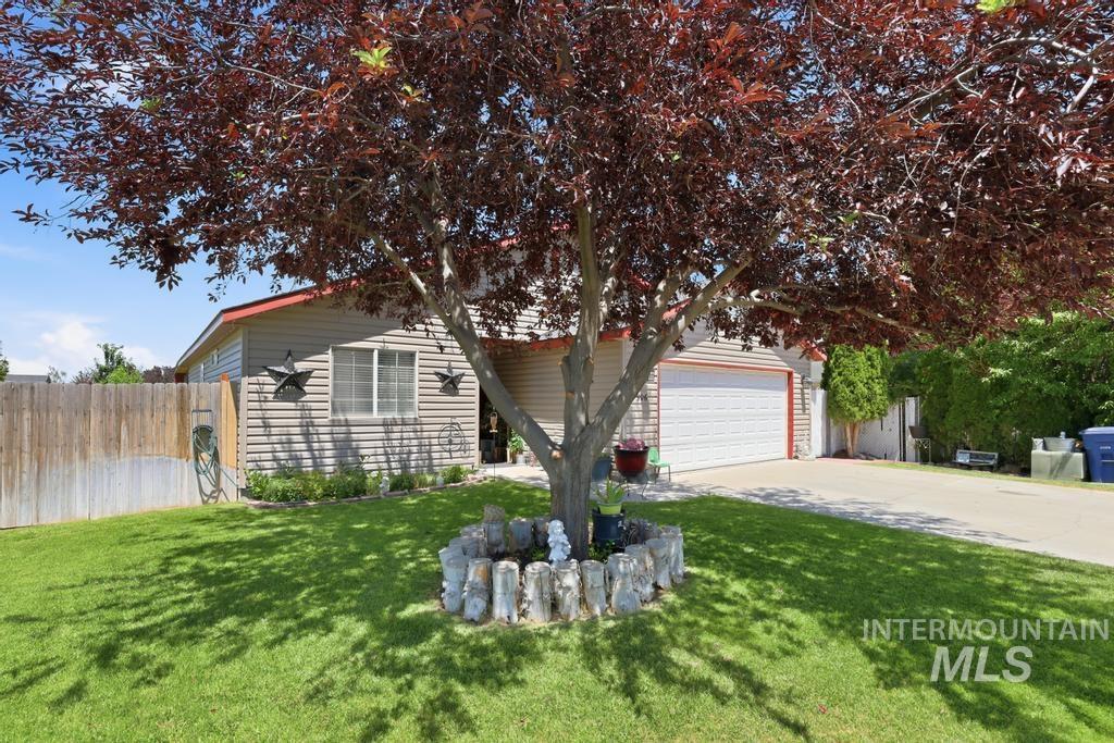 306 W Ave K Property Photo 2