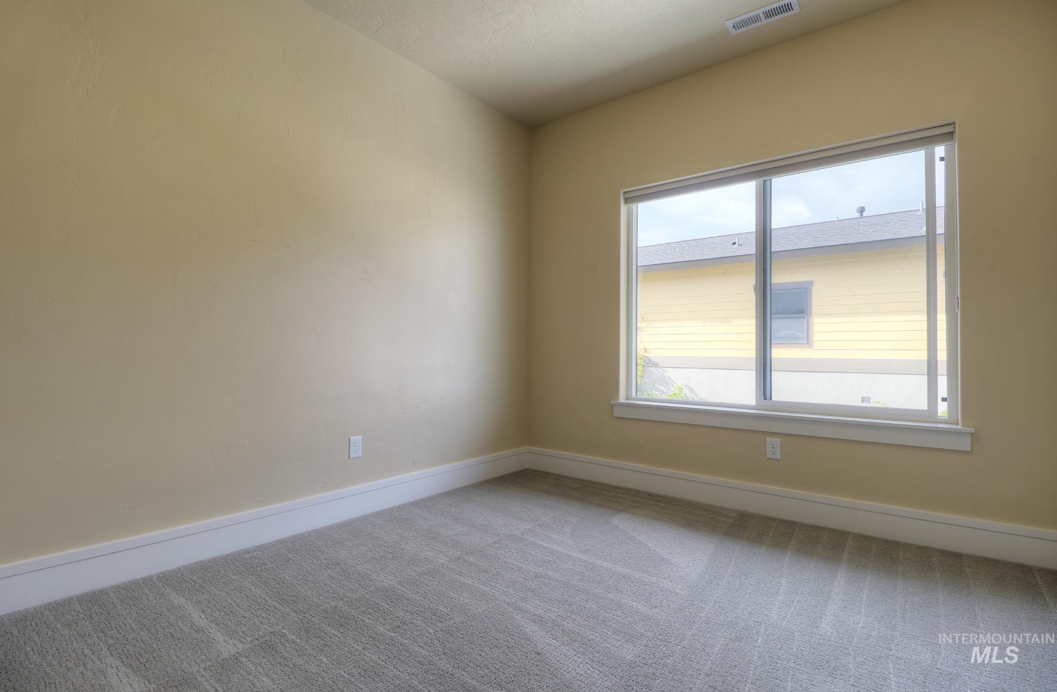 1275 E Lone Creek Dr Property Photo 23
