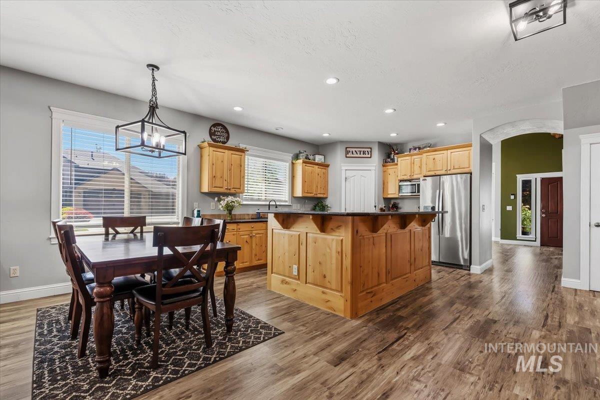 2229 W Rock Creek Dr. Property Photo 17