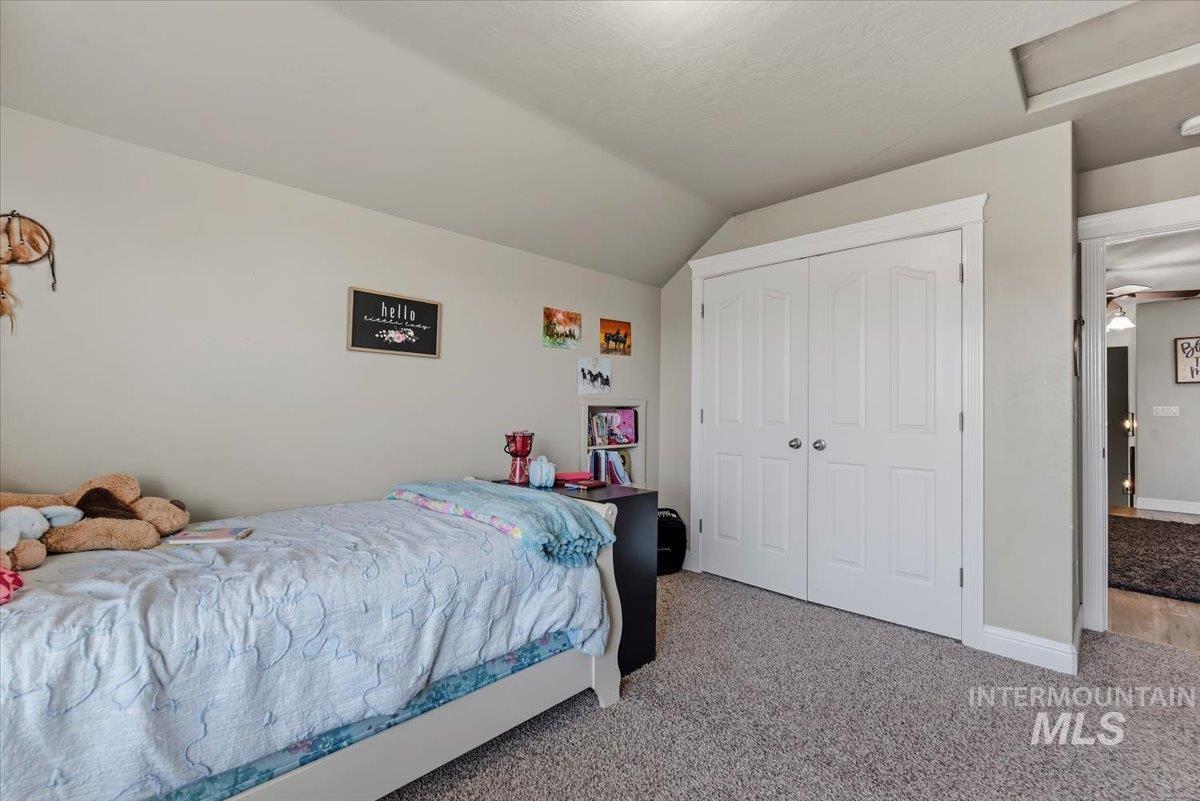 2229 W Rock Creek Dr. Property Photo 35