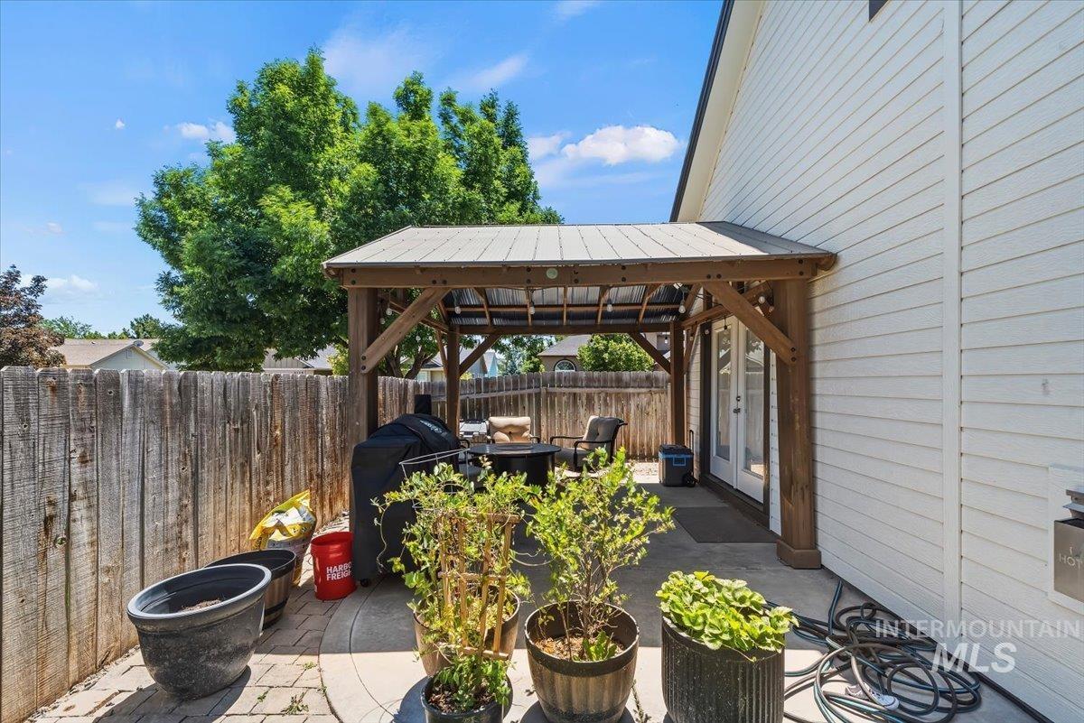 2229 W Rock Creek Dr. Property Photo 44