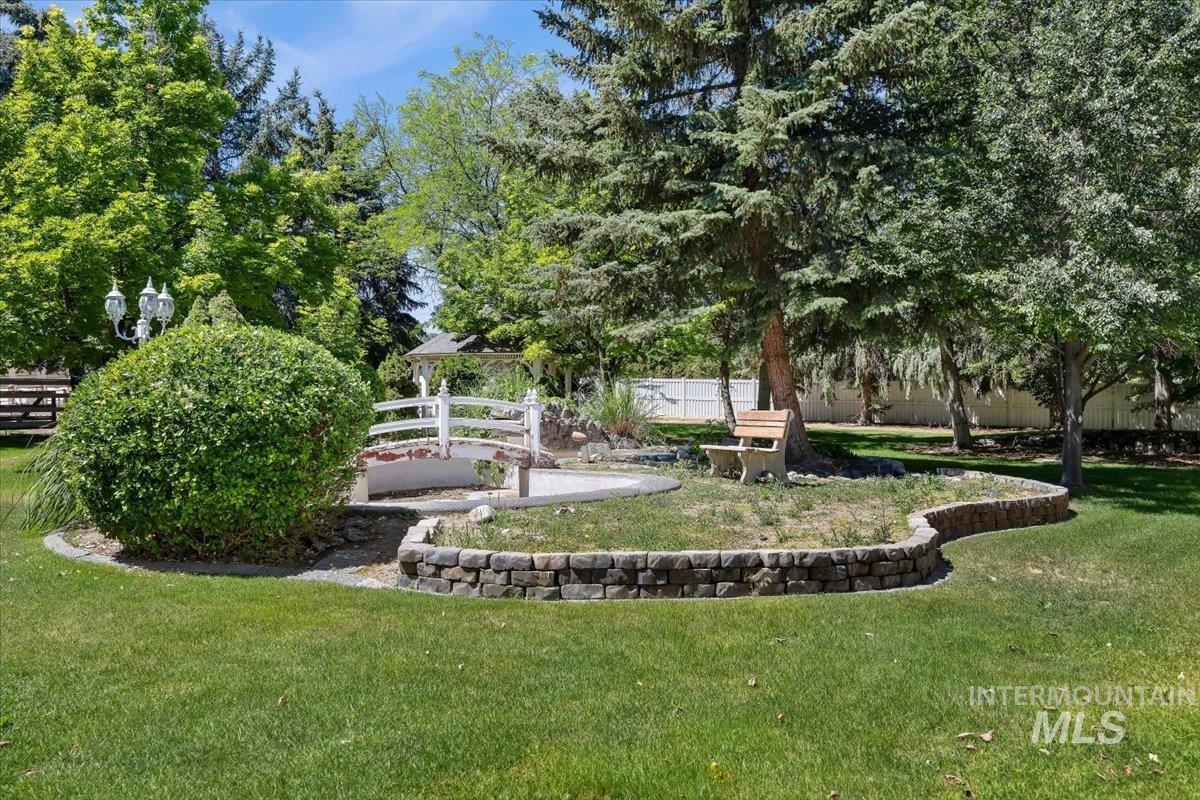 1672 Briarwood Ln Property Photo 42