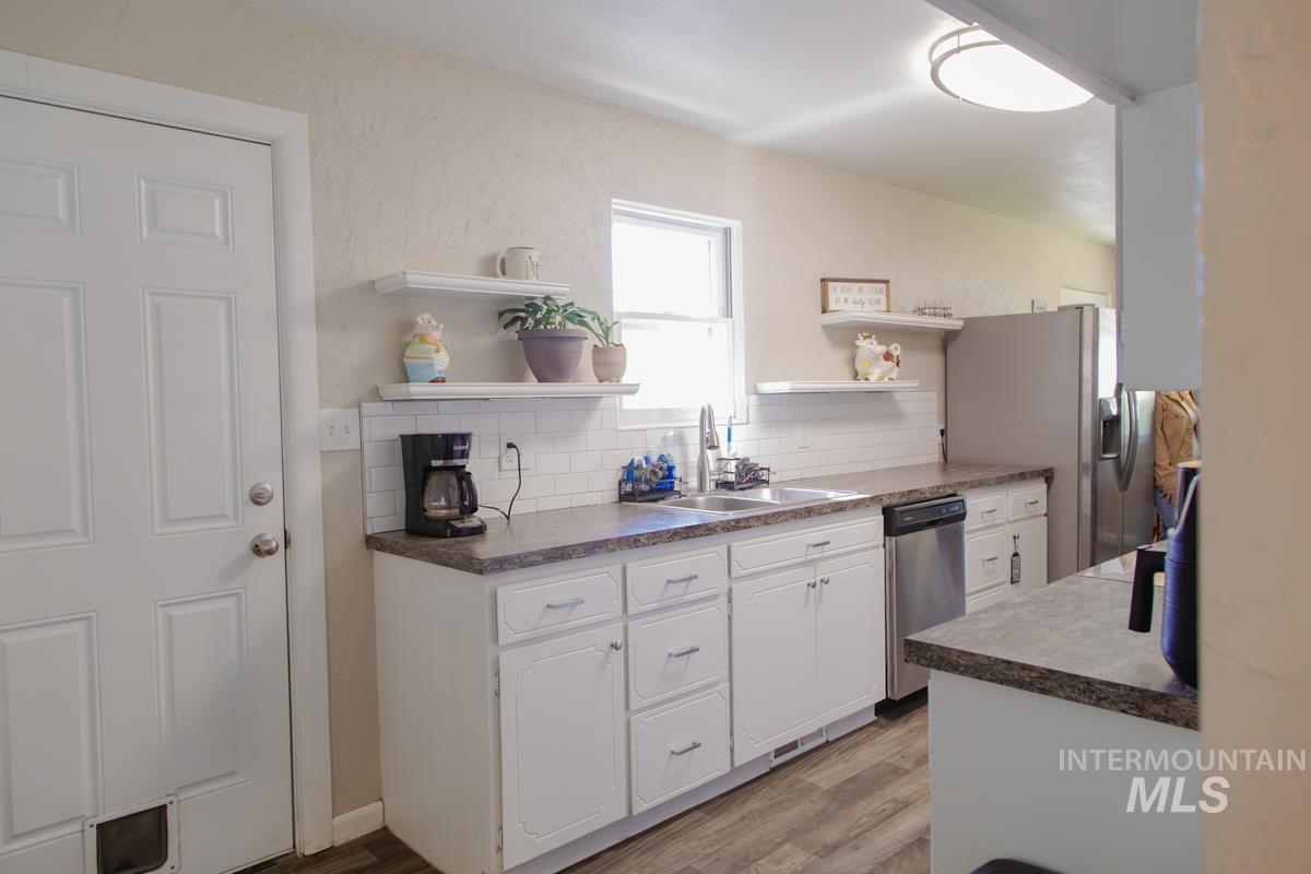1404 Rochester Property Photo 19