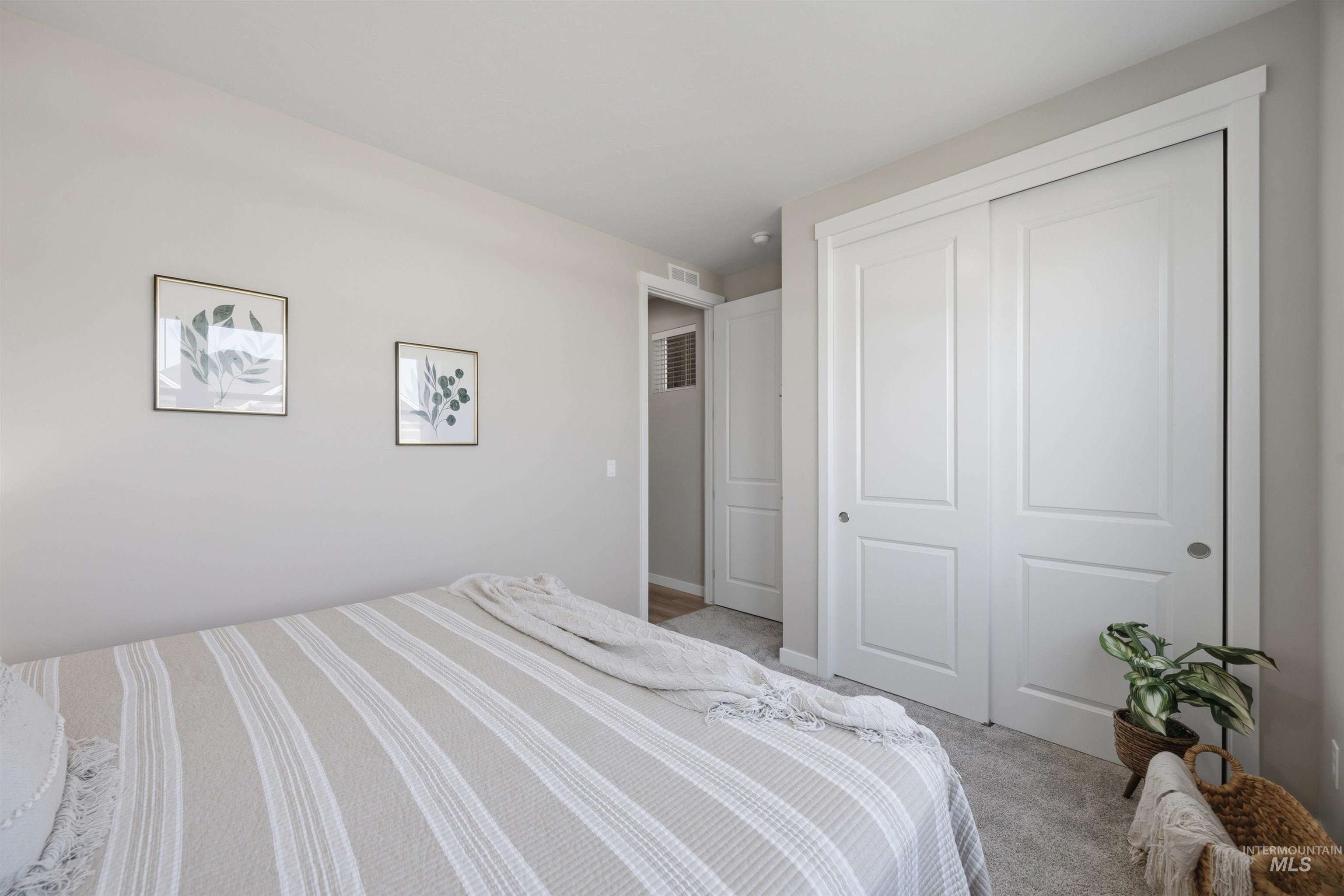 1407 Stirling Meadow Property Photo 20