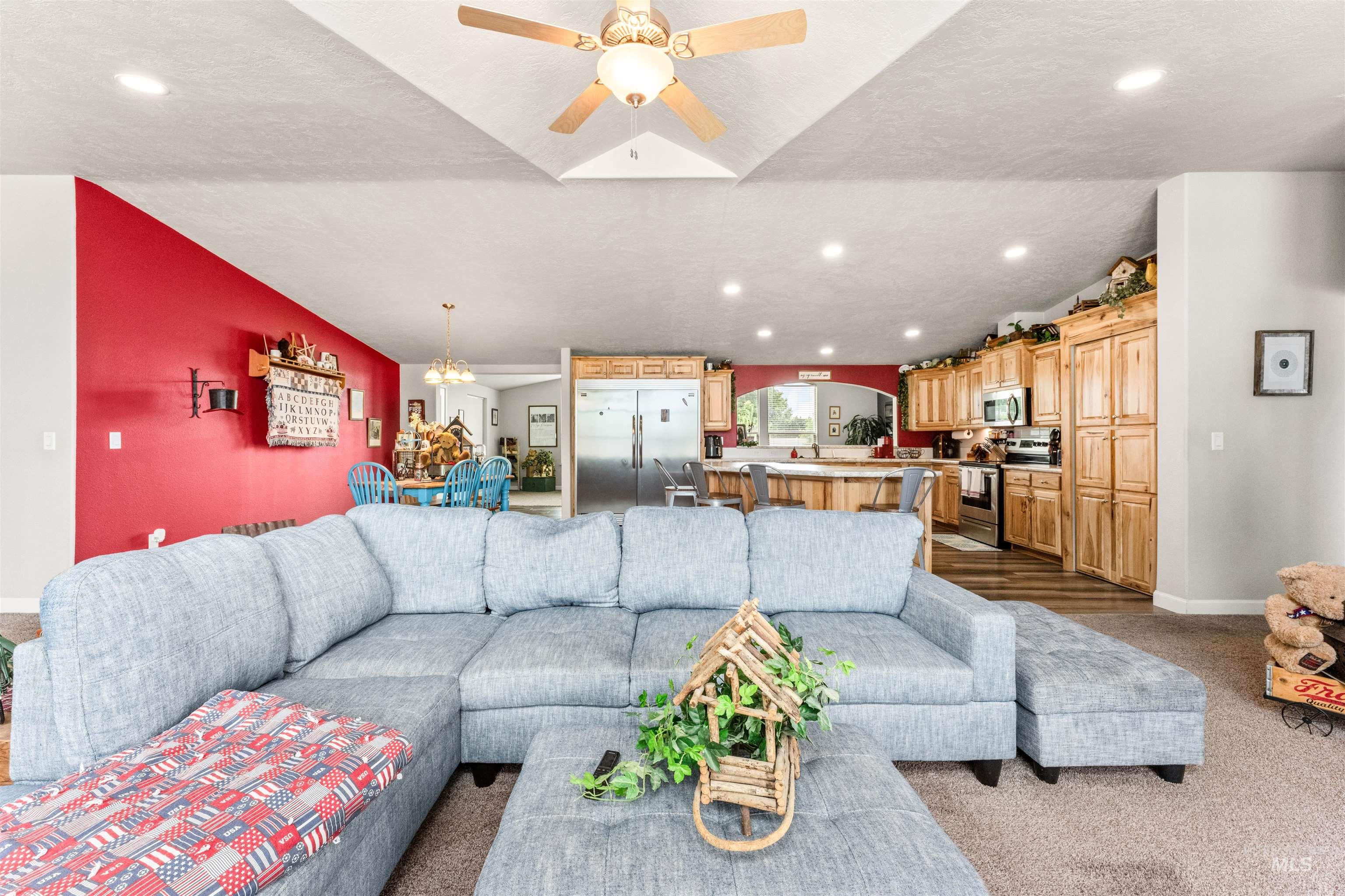 30 S Wherry Ln Property Photo 10