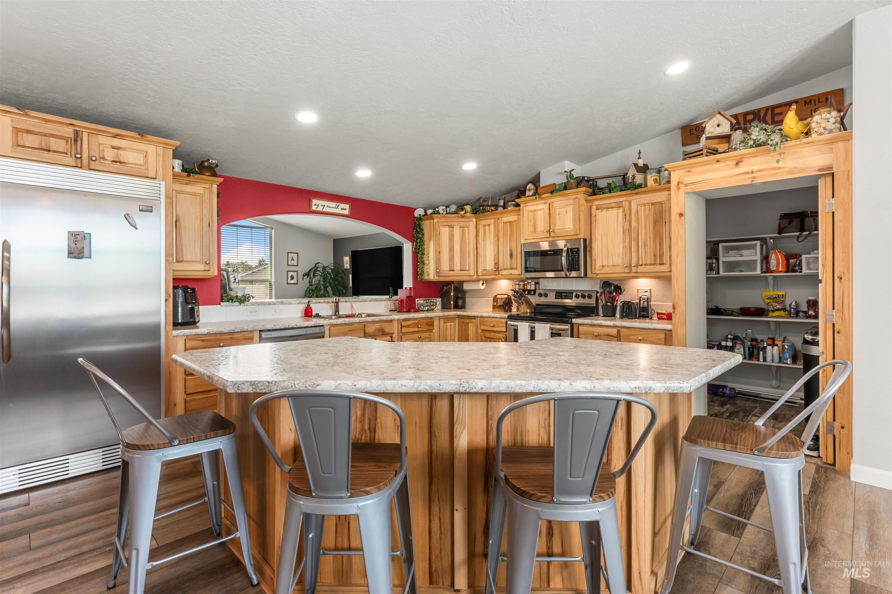 30 S Wherry Ln Property Photo 15