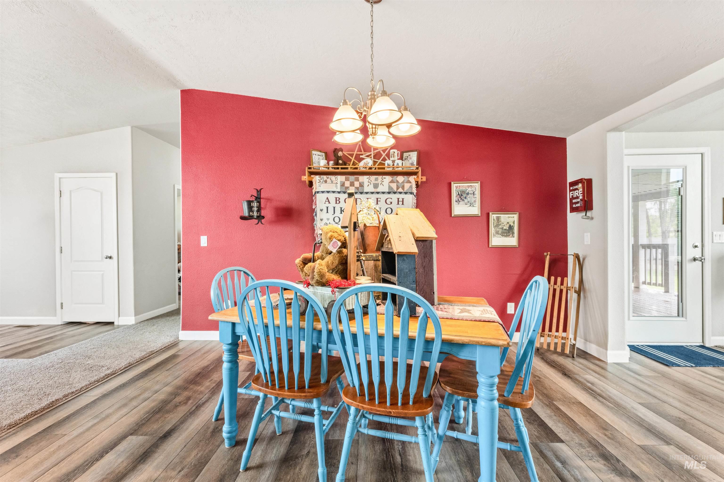 30 S Wherry Ln Property Photo 17