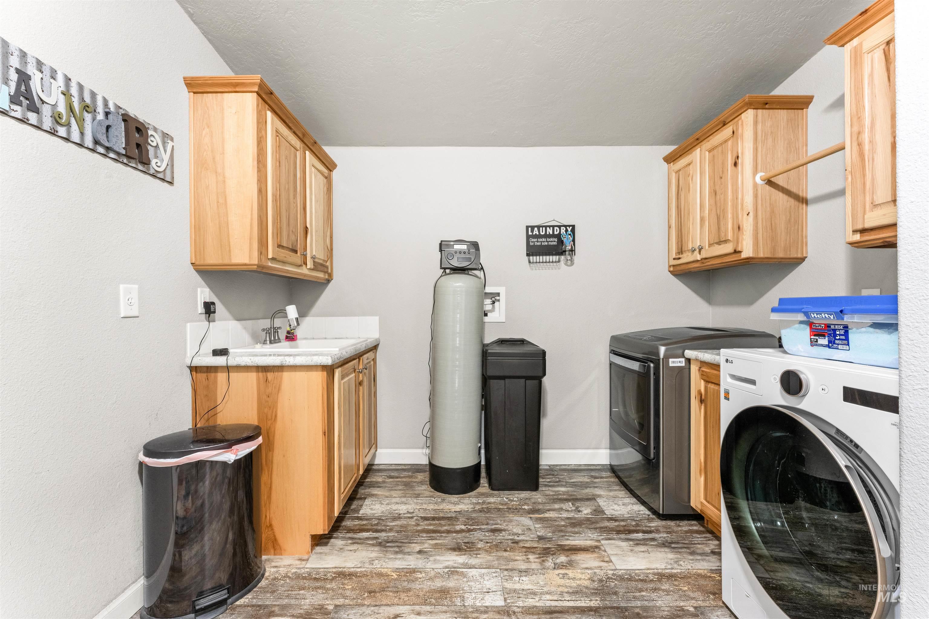 30 S Wherry Ln Property Photo 37