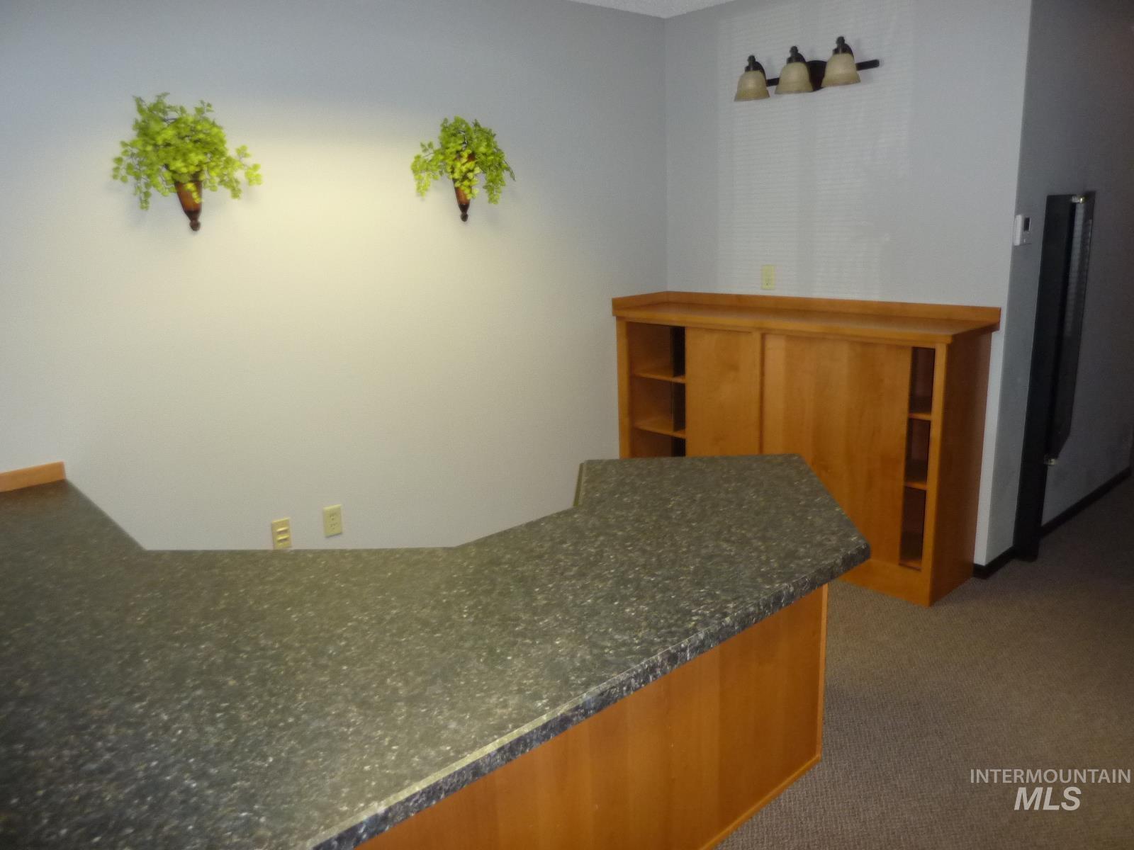 828 6th Street Property Photo 8
