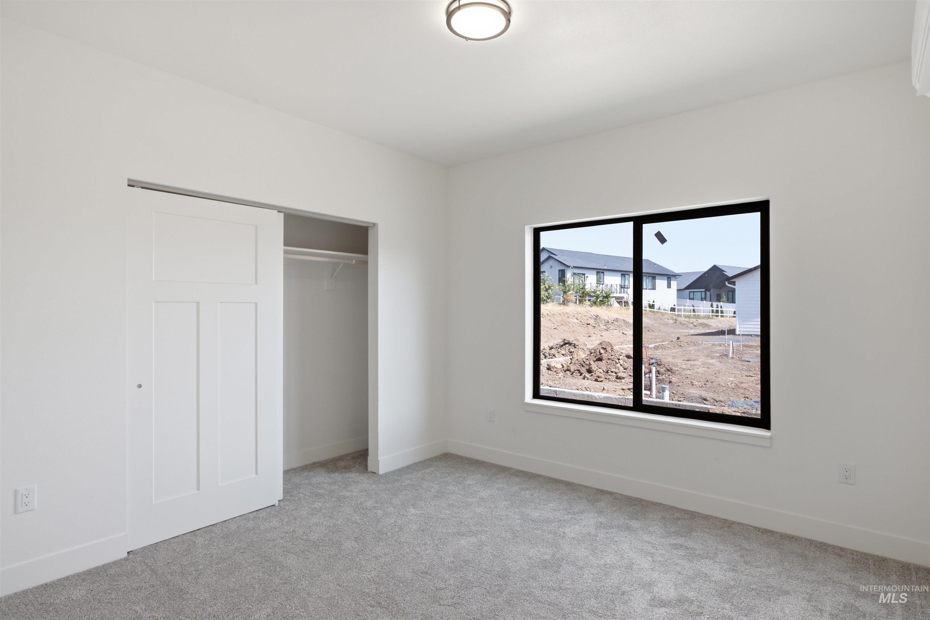 2824 Cyprus Court Property Photo 11