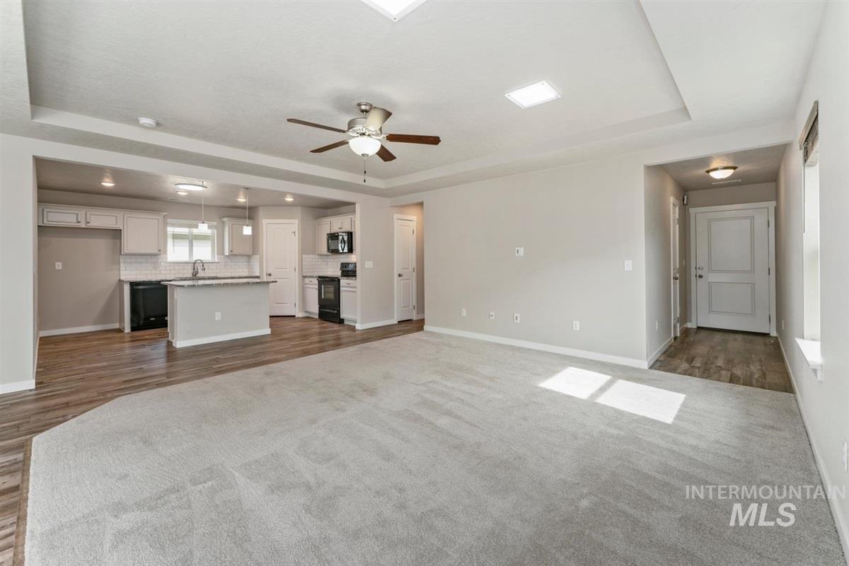 7645 E Declaration Dr. Property Photo 8