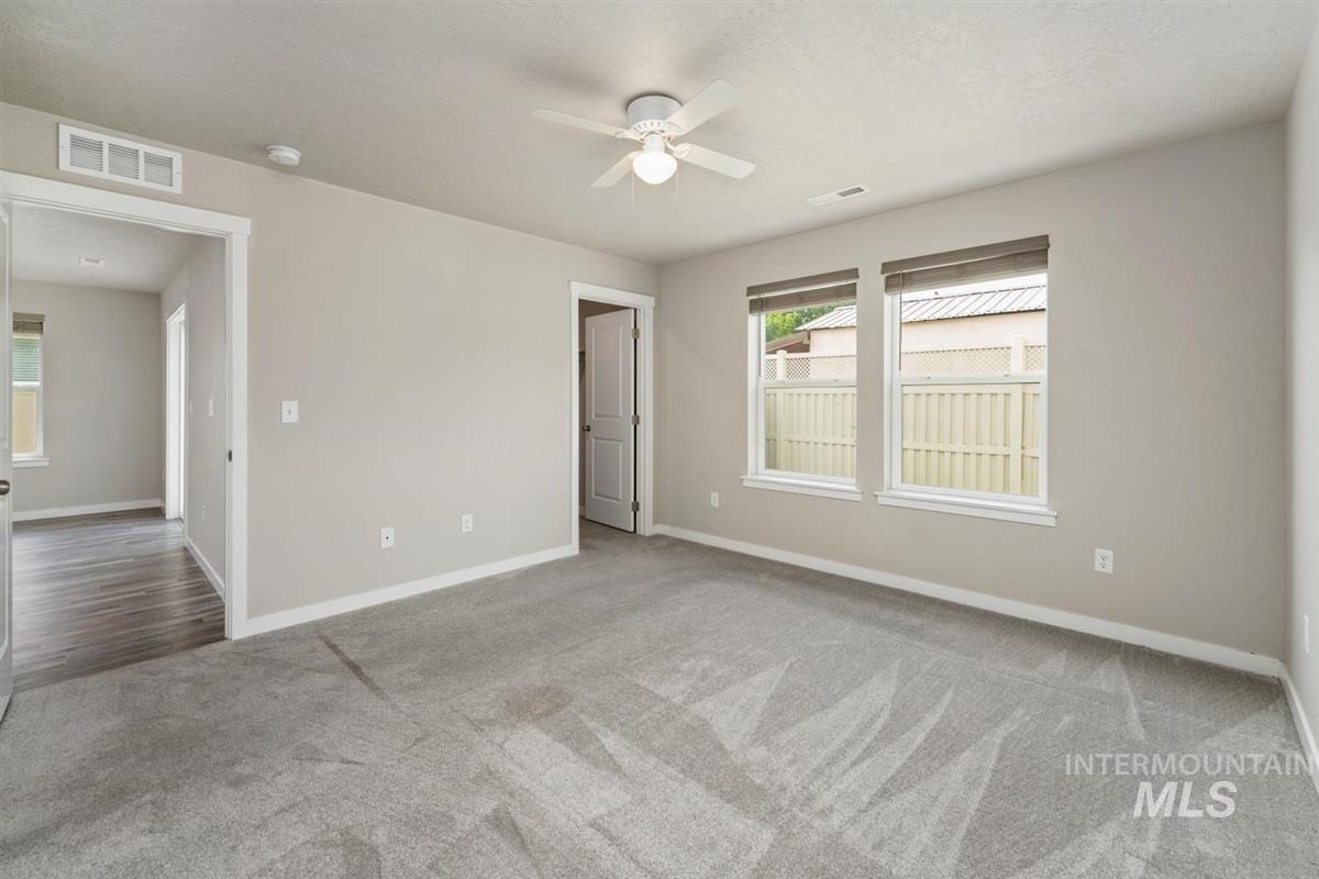 7645 E Declaration Dr. Property Photo 14