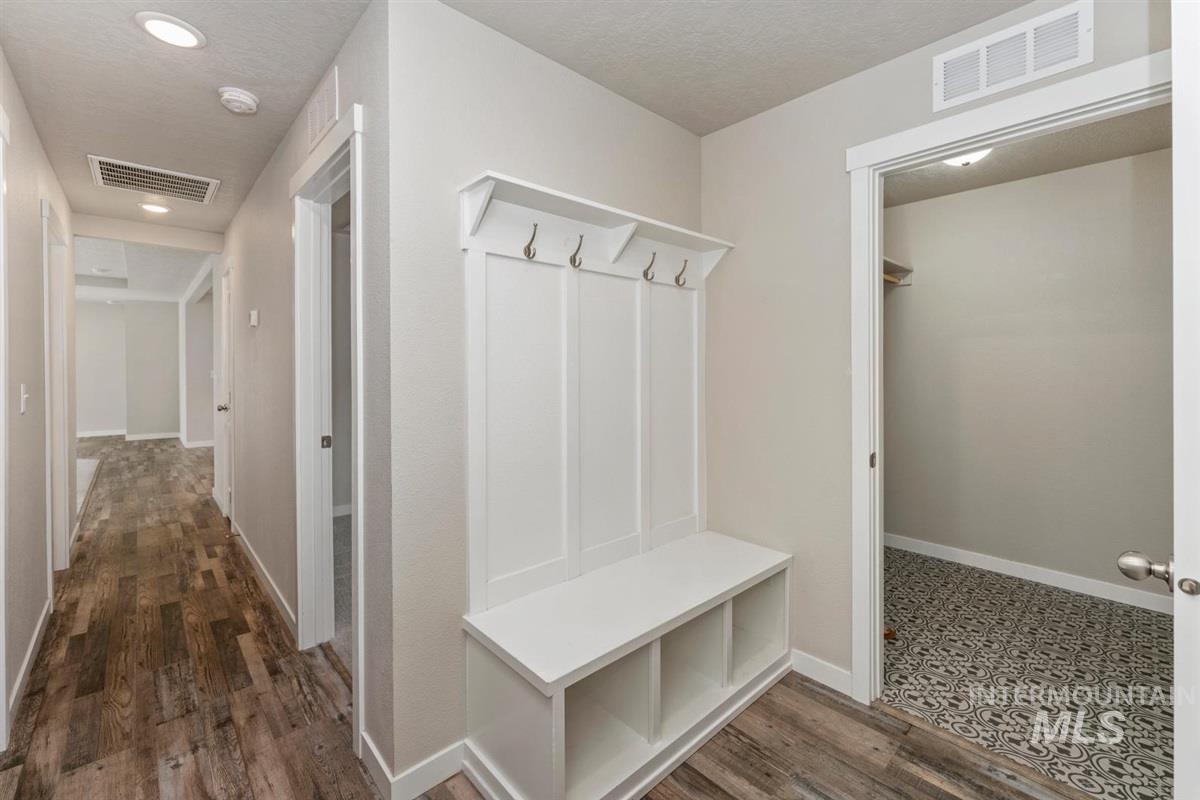 7645 E Declaration Dr. Property Photo 21