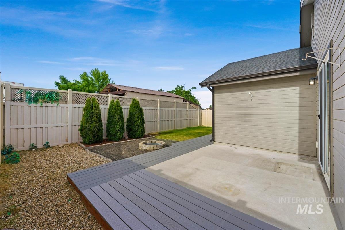 7645 E Declaration Dr. Property Photo 23