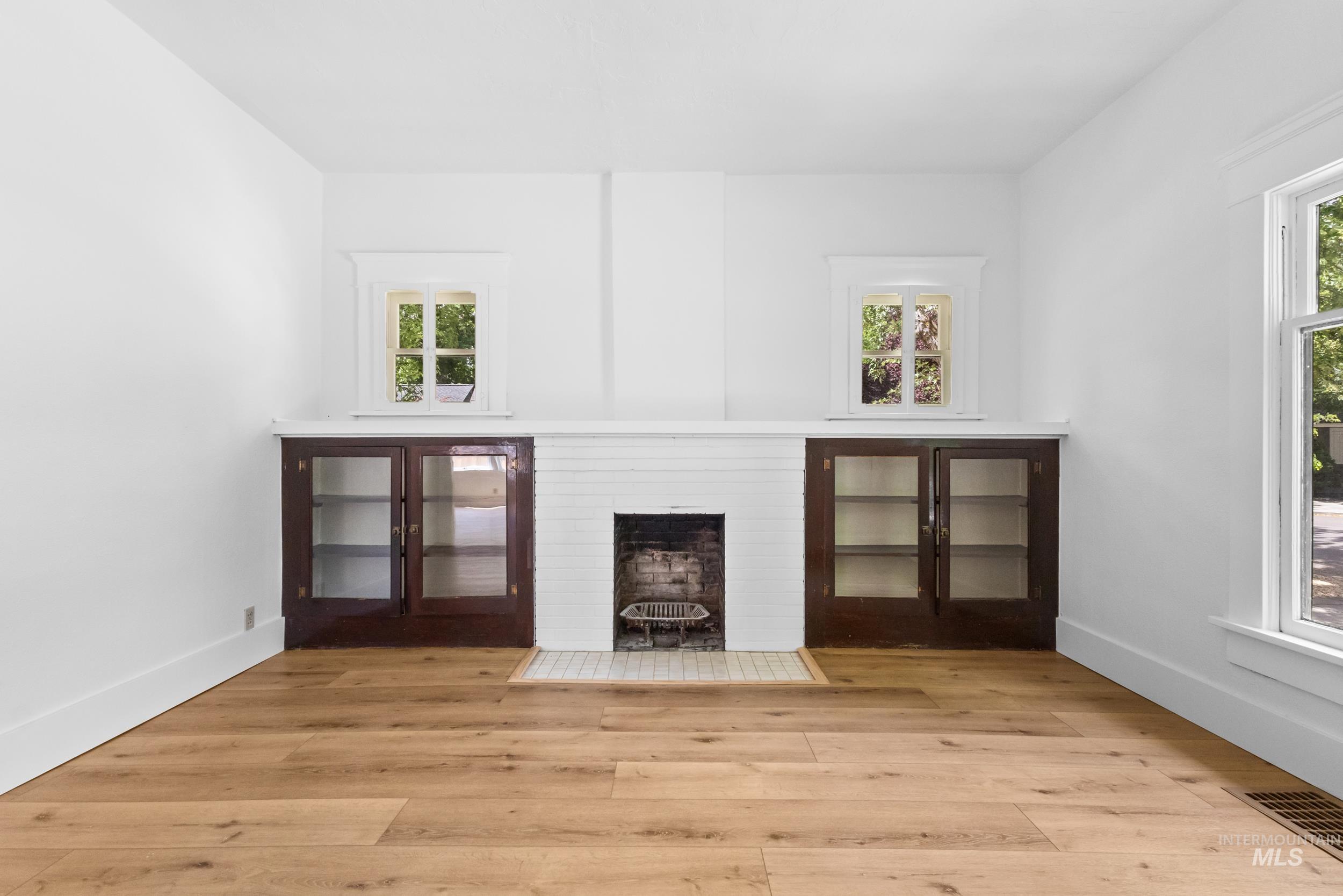 2119 W Brumback Street Property Photo 10