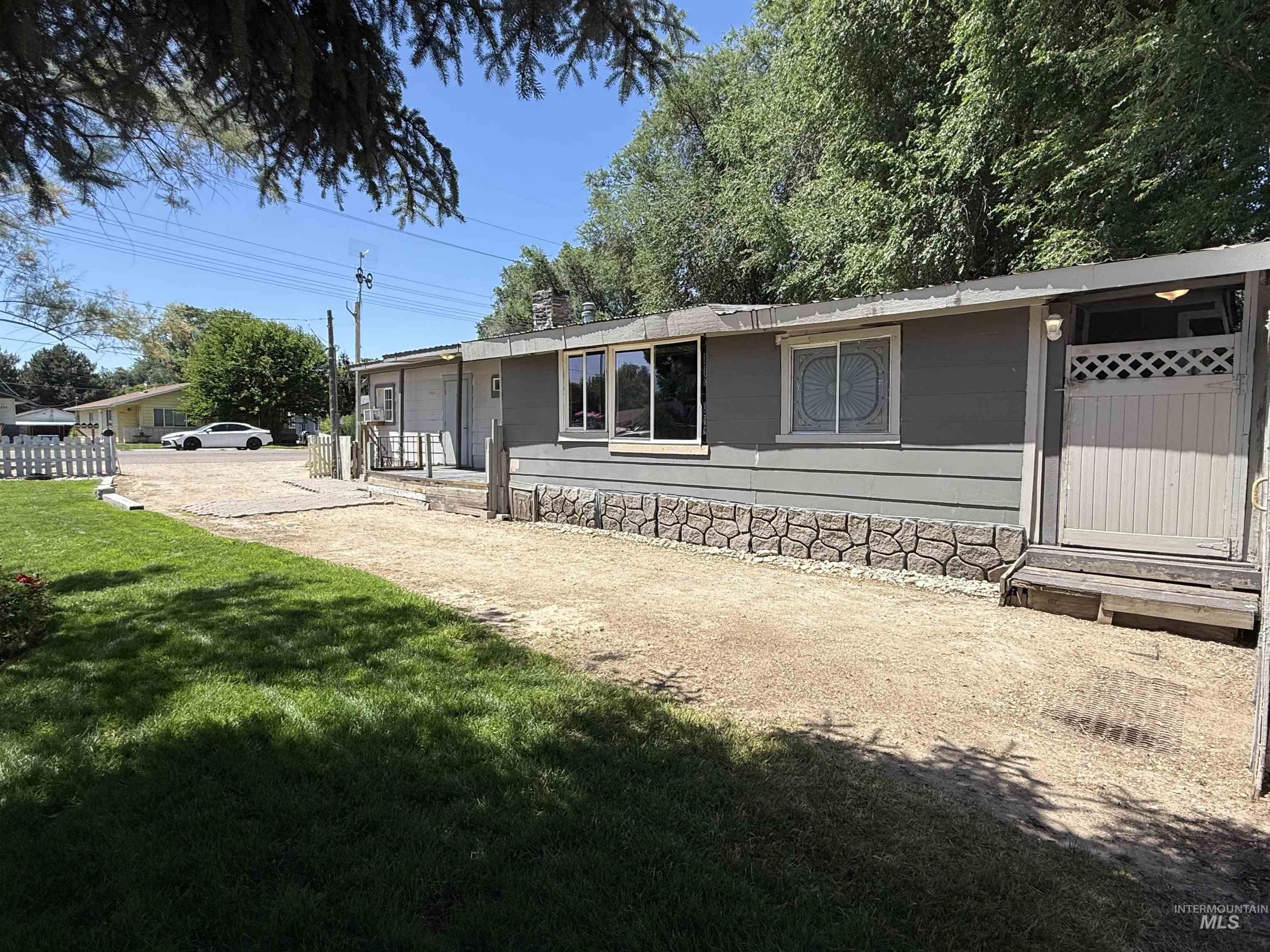 1226 S Elder St Property Photo 30