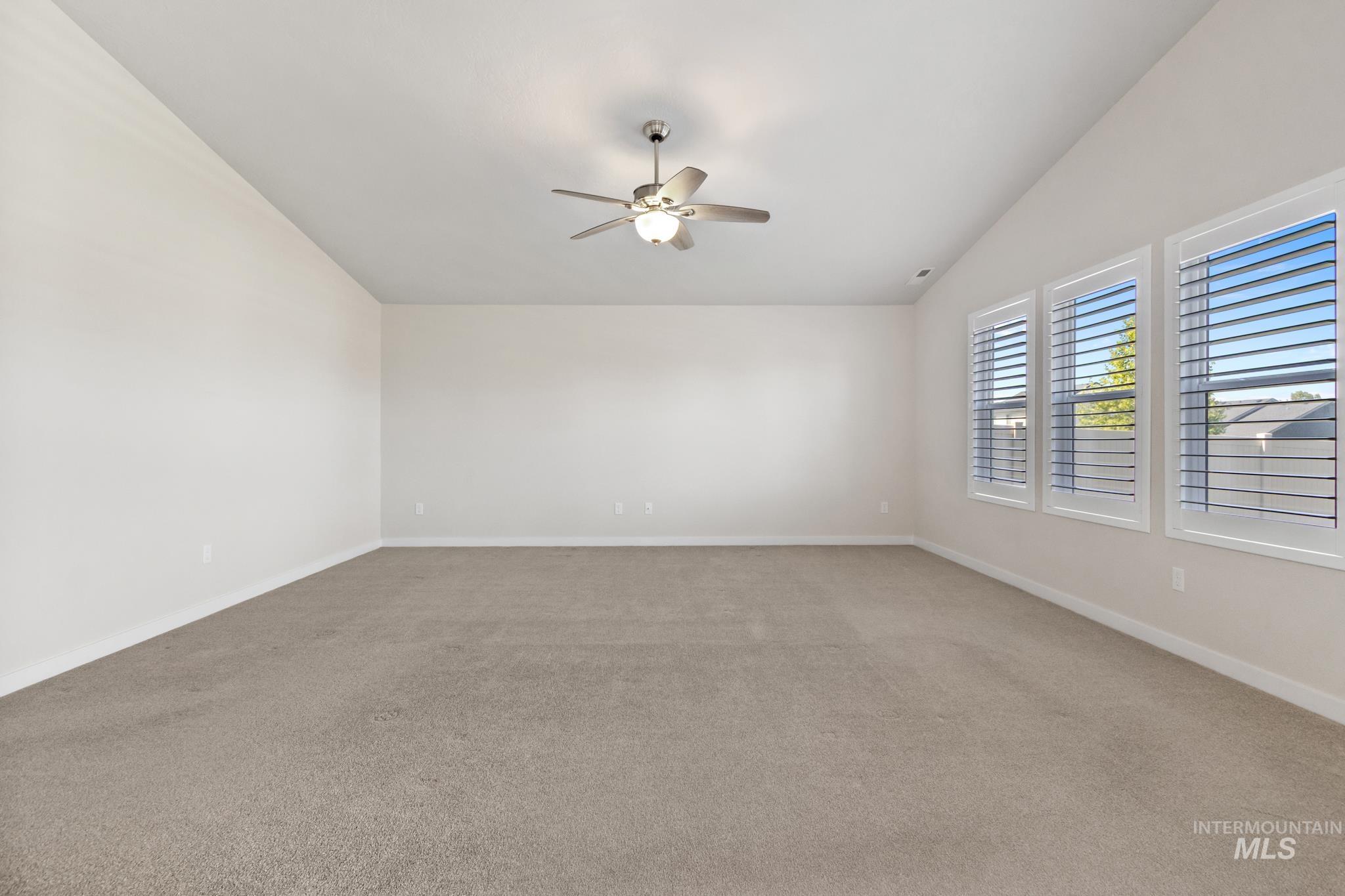 2939 Coral Falls Ave Property Photo 5