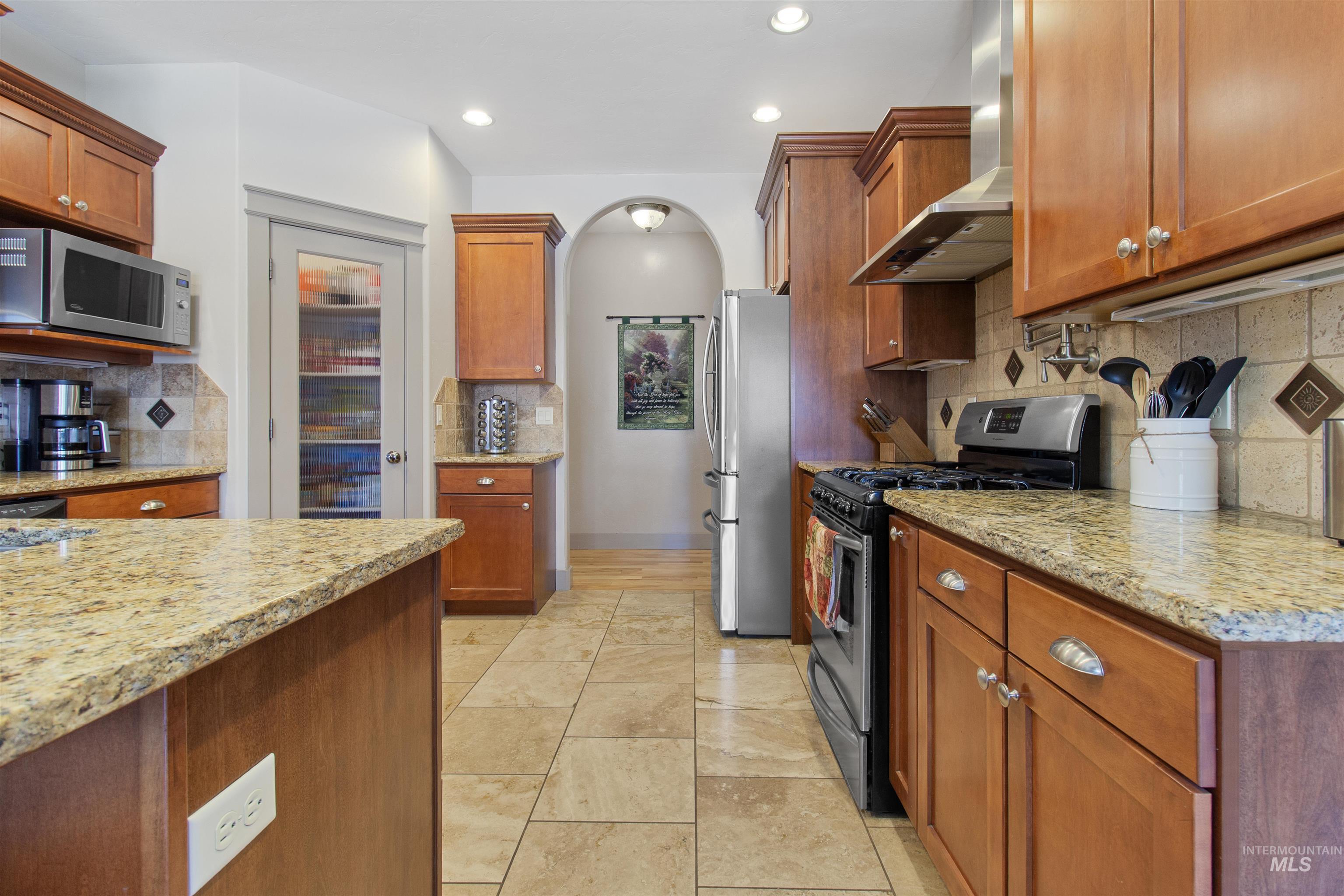 667 Sunfire Drive Property Photo 15