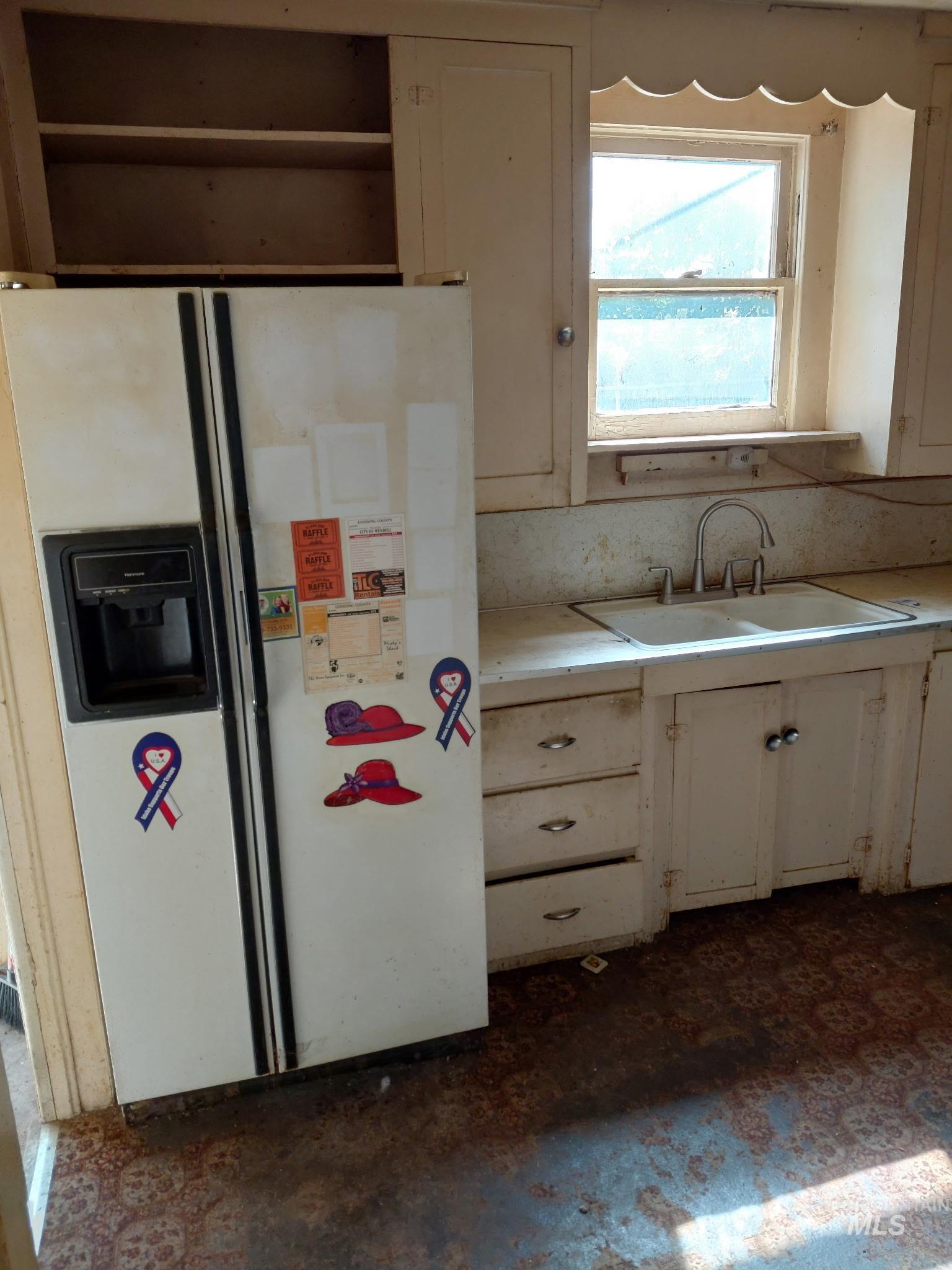 178 B Ave E Property Photo 12