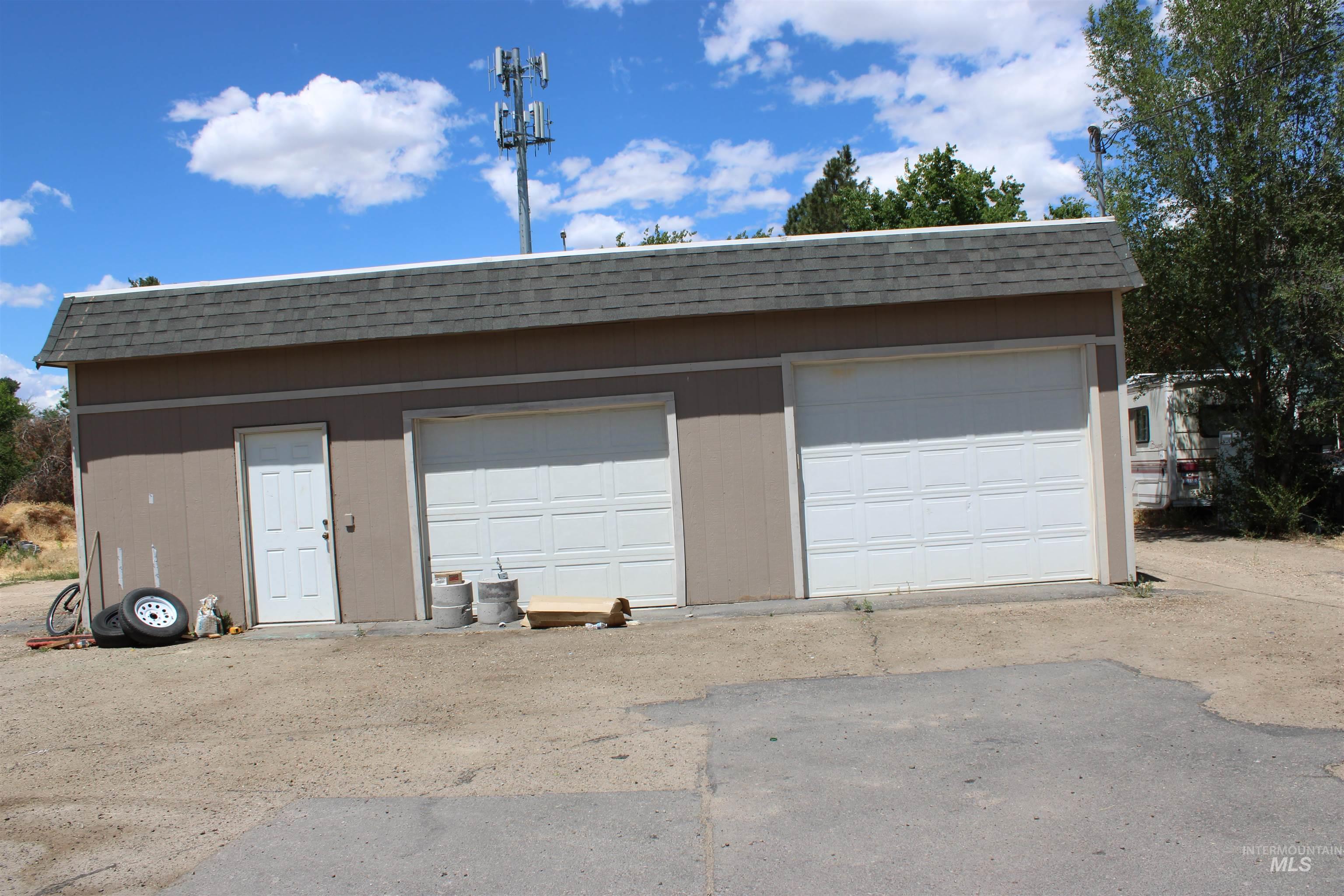 1112 Smith Ave Property Photo 5