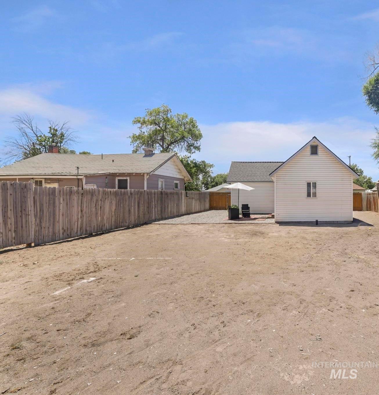 630 3rd Ave West Property Photo 30