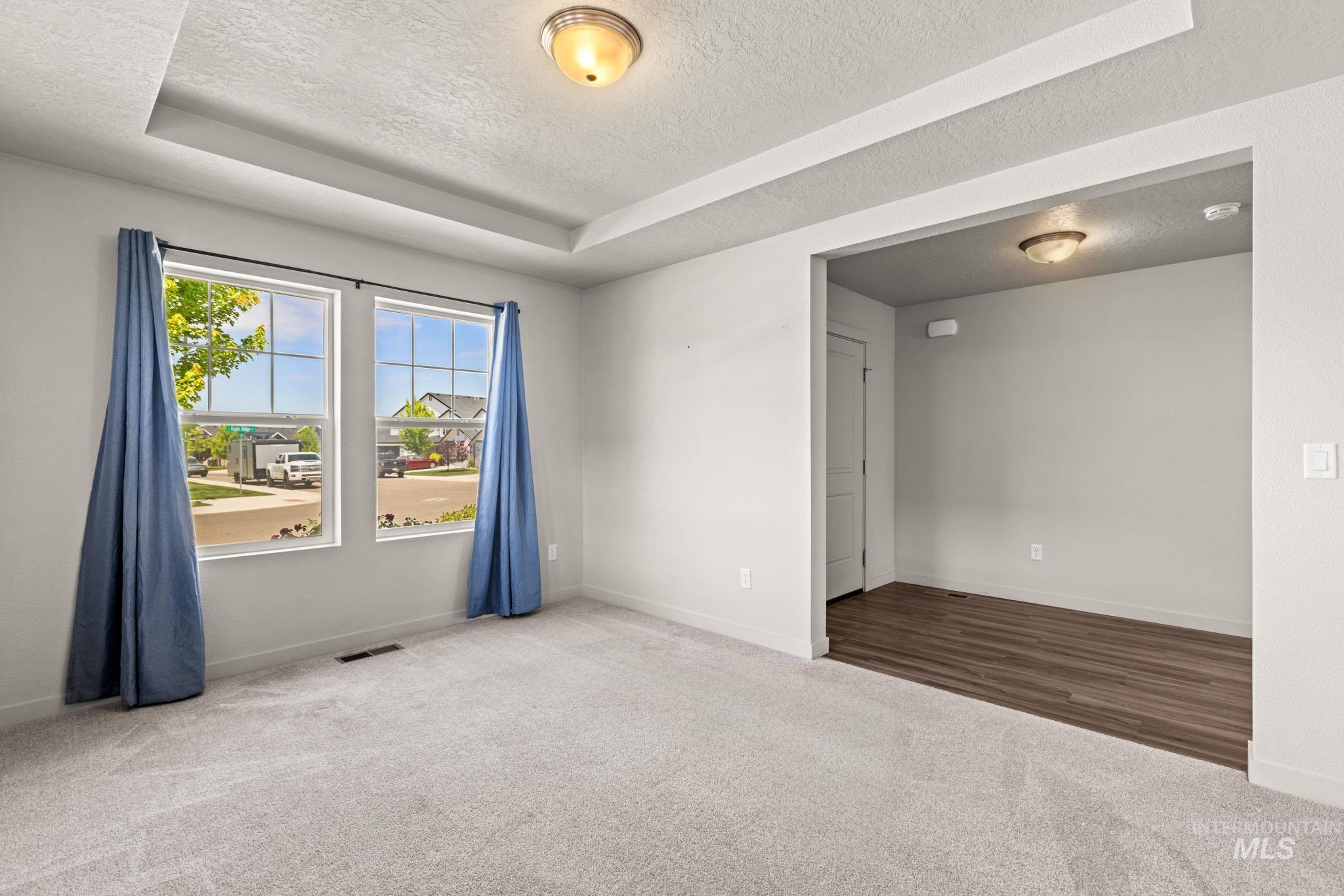 4065 E Eagle Ridge Drive Property Photo 6