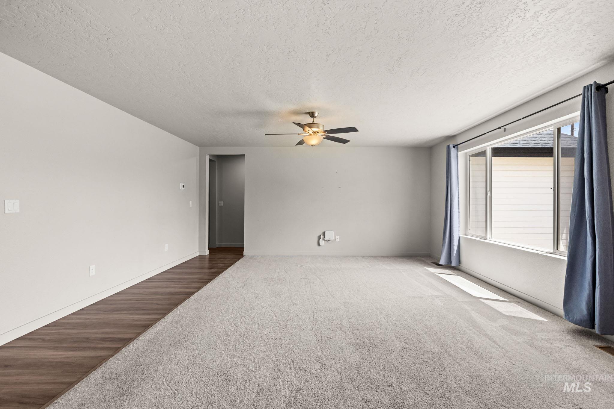 4065 E Eagle Ridge Drive Property Photo 10