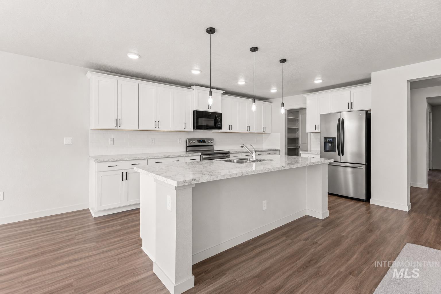 4065 E Eagle Ridge Drive Property Photo 15