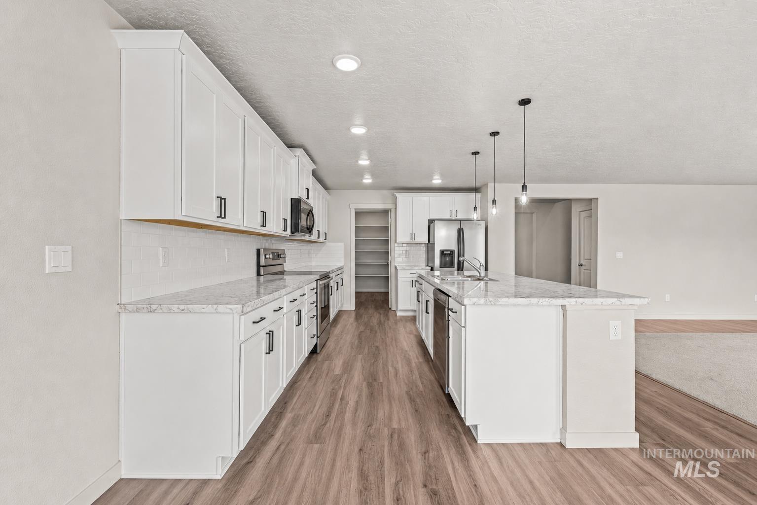 4065 E Eagle Ridge Drive Property Photo 16