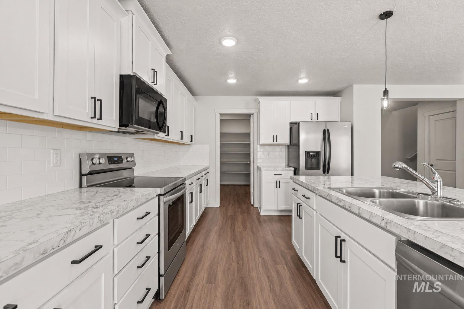 4065 E Eagle Ridge Drive Property Photo 17