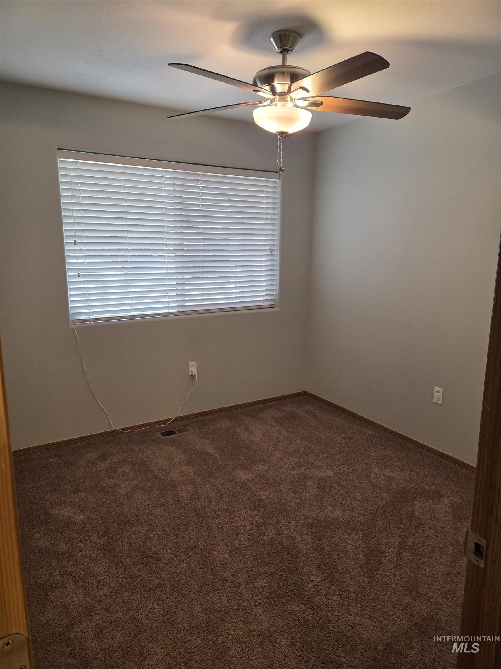 410 Gambels Lane Property Photo 12