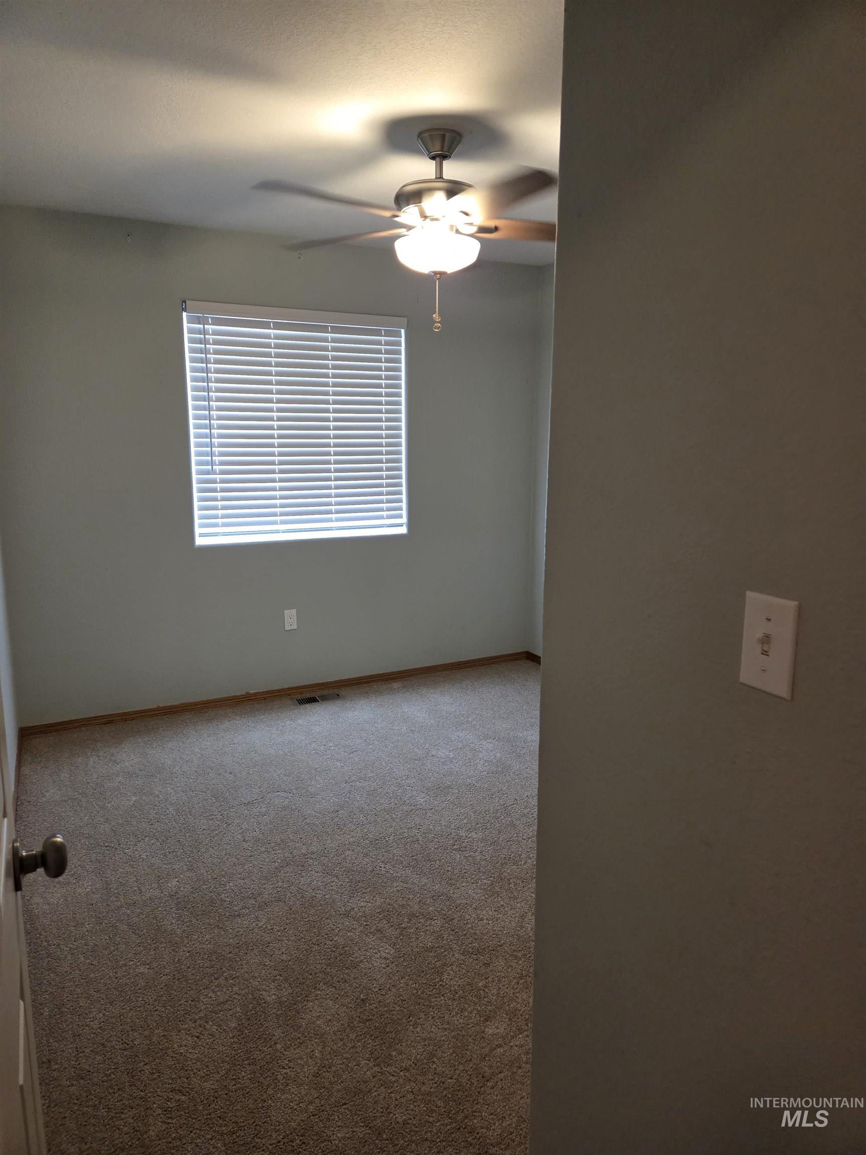 410 Gambels Lane Property Photo 17