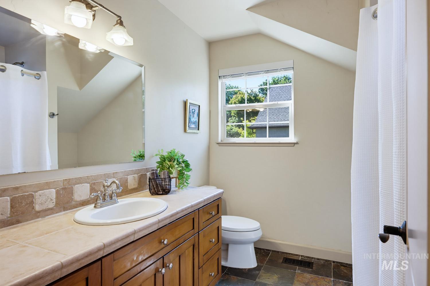 1164 S Island Glenn Way Property Photo 33