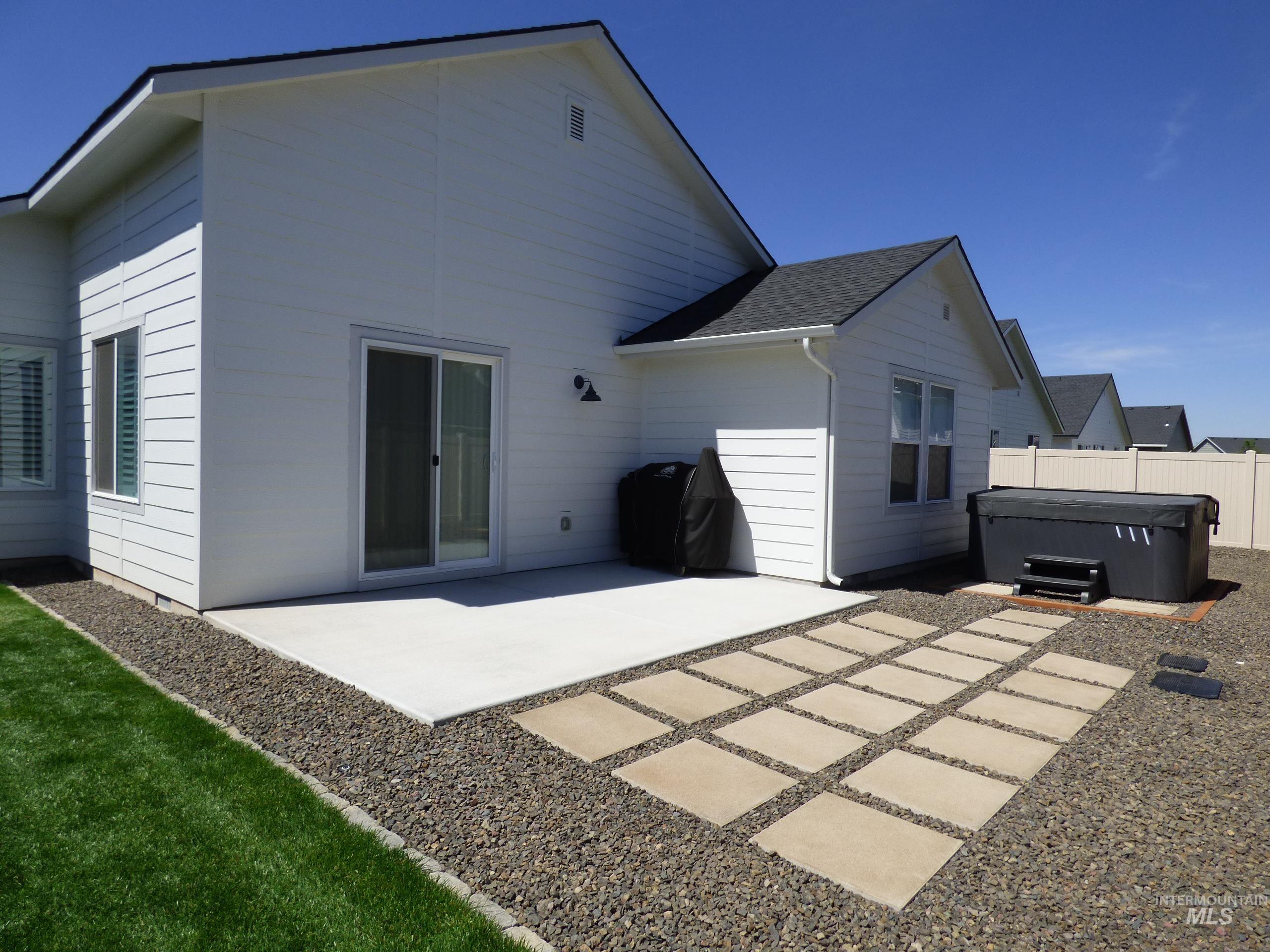 2708 E Buckaroo Dr. Property Photo 48