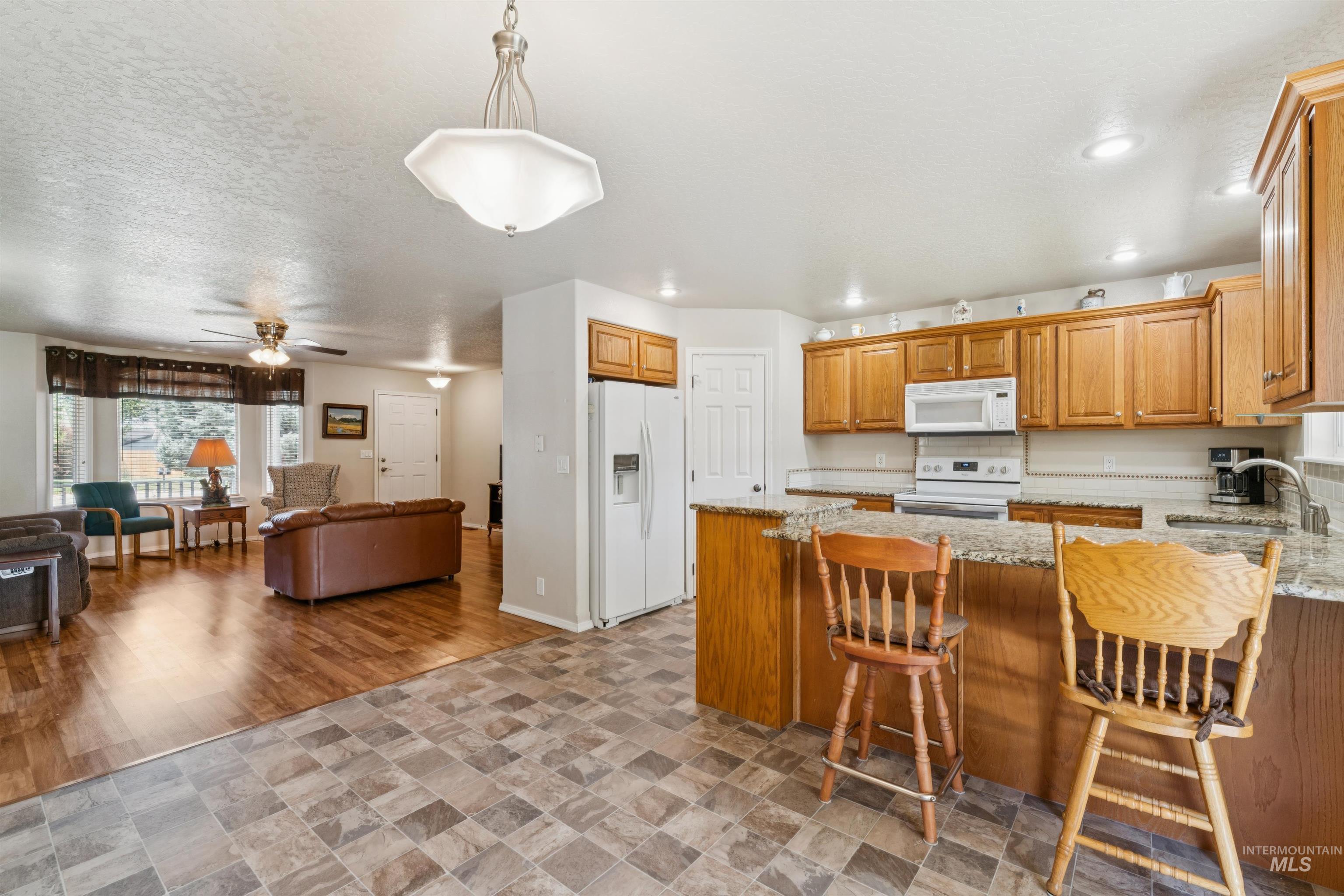 1114 Feltham Peak Dr. Property Photo 13