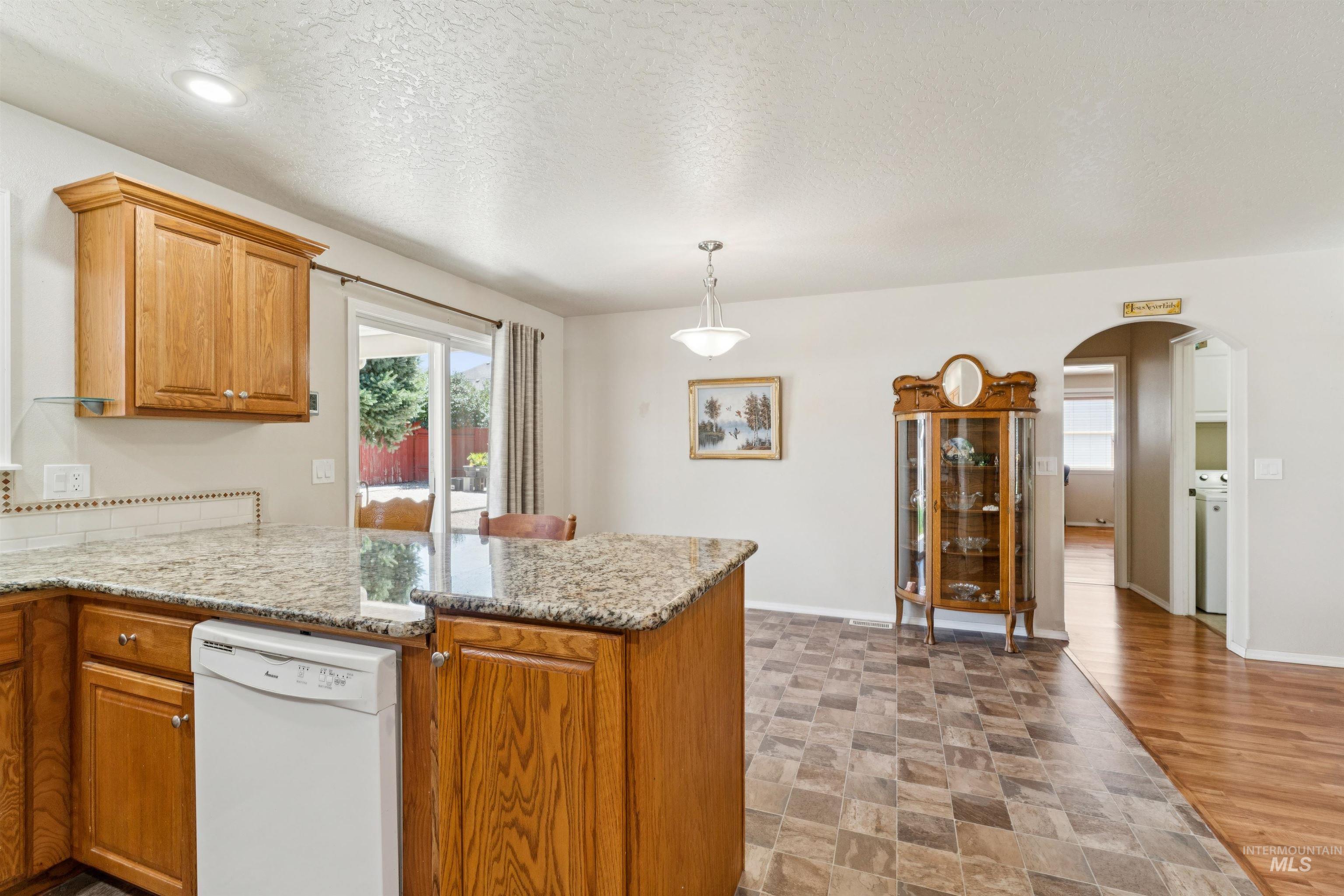 1114 Feltham Peak Dr. Property Photo 16