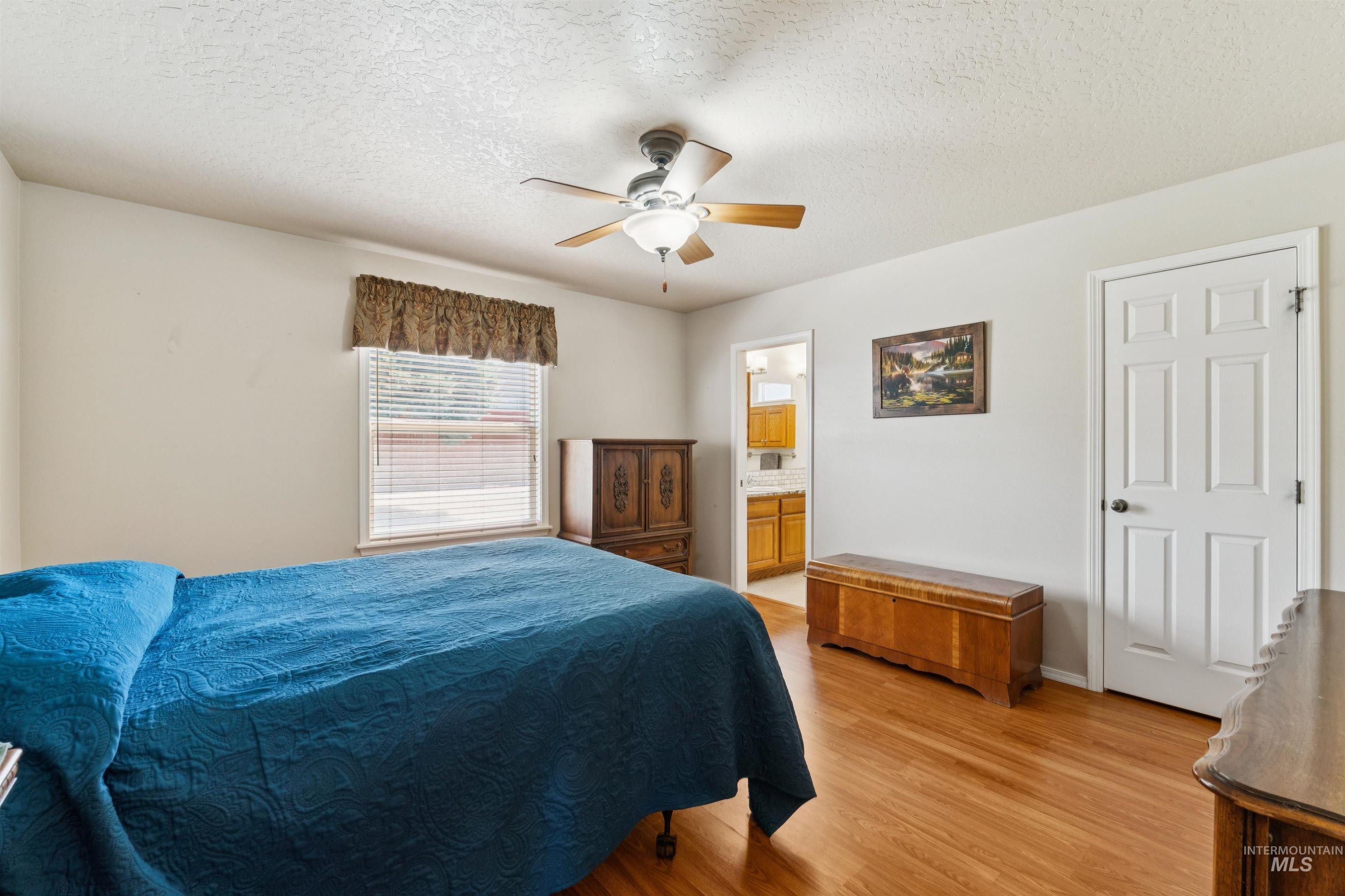1114 Feltham Peak Dr. Property Photo 19