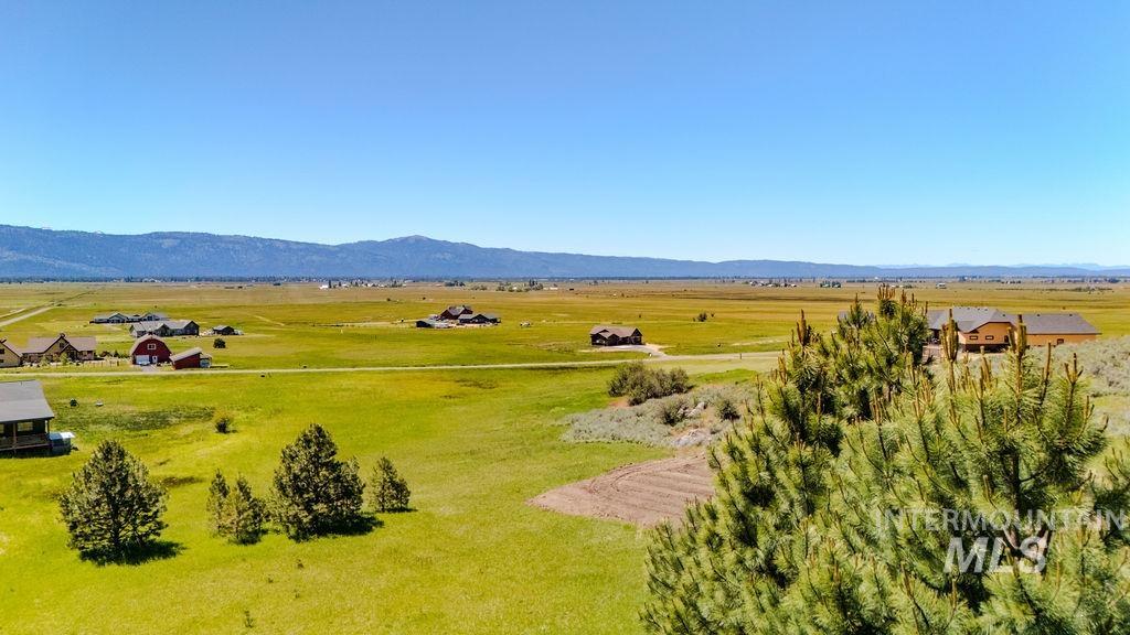 17 Hondo Property Photo 11