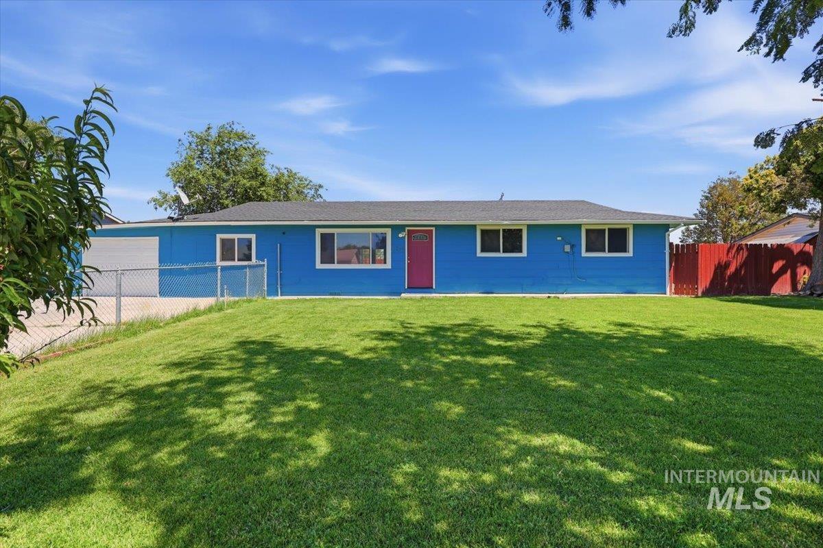5720 Sunset Dr Property Photo 1