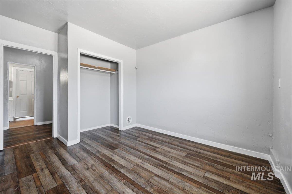 5720 Sunset Dr Property Photo 10