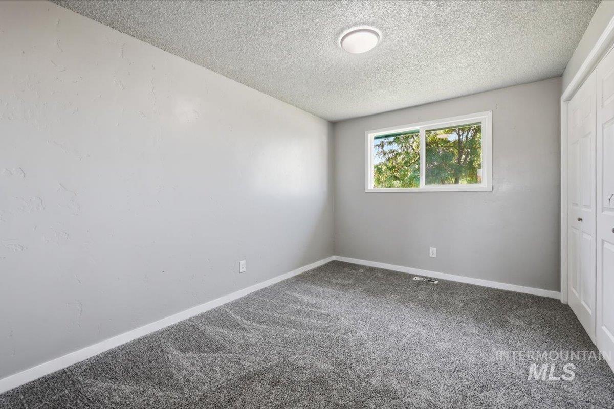 5720 Sunset Dr Property Photo 11