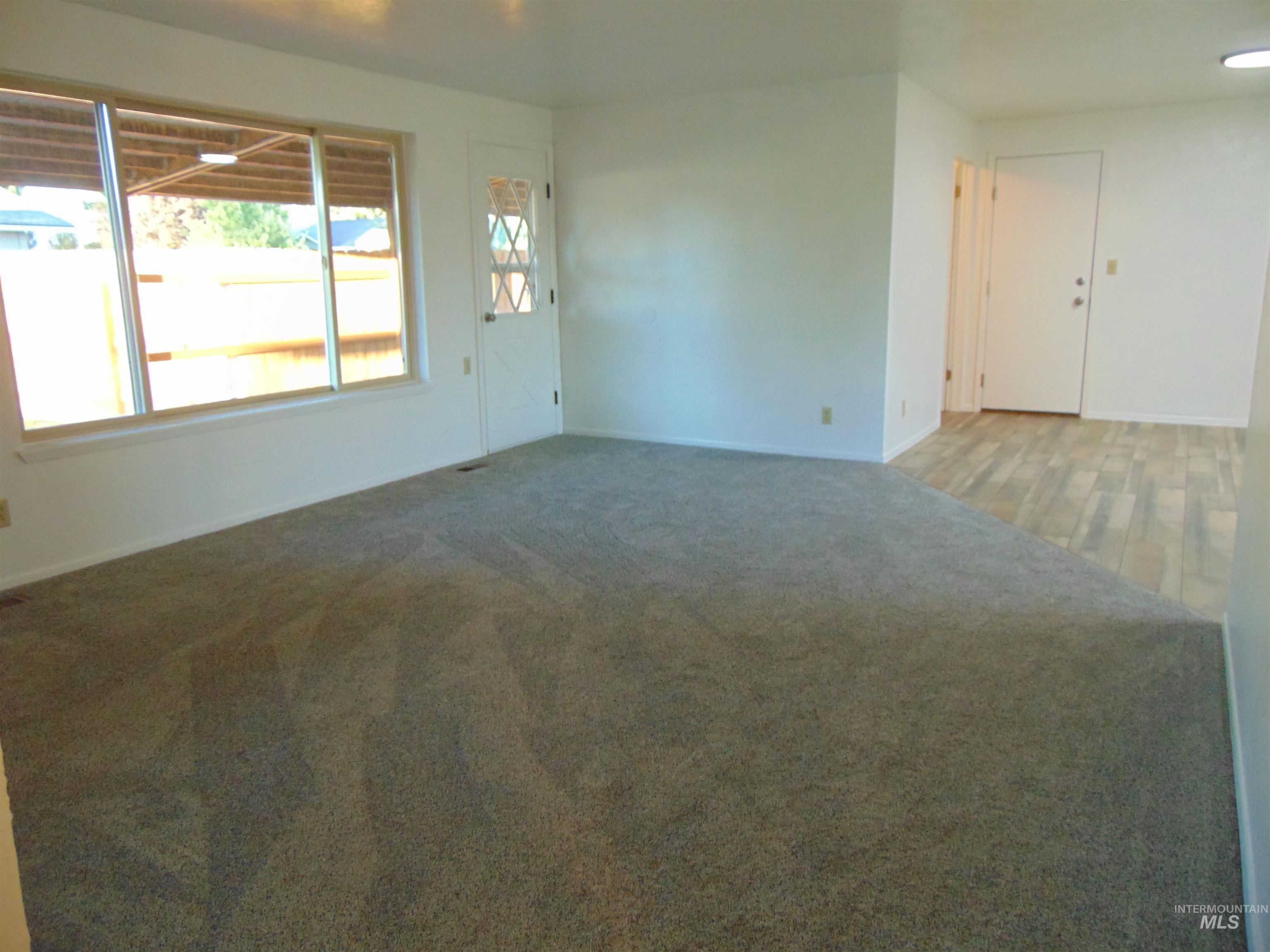 1113 Sw 14th Ave. Property Photo 5