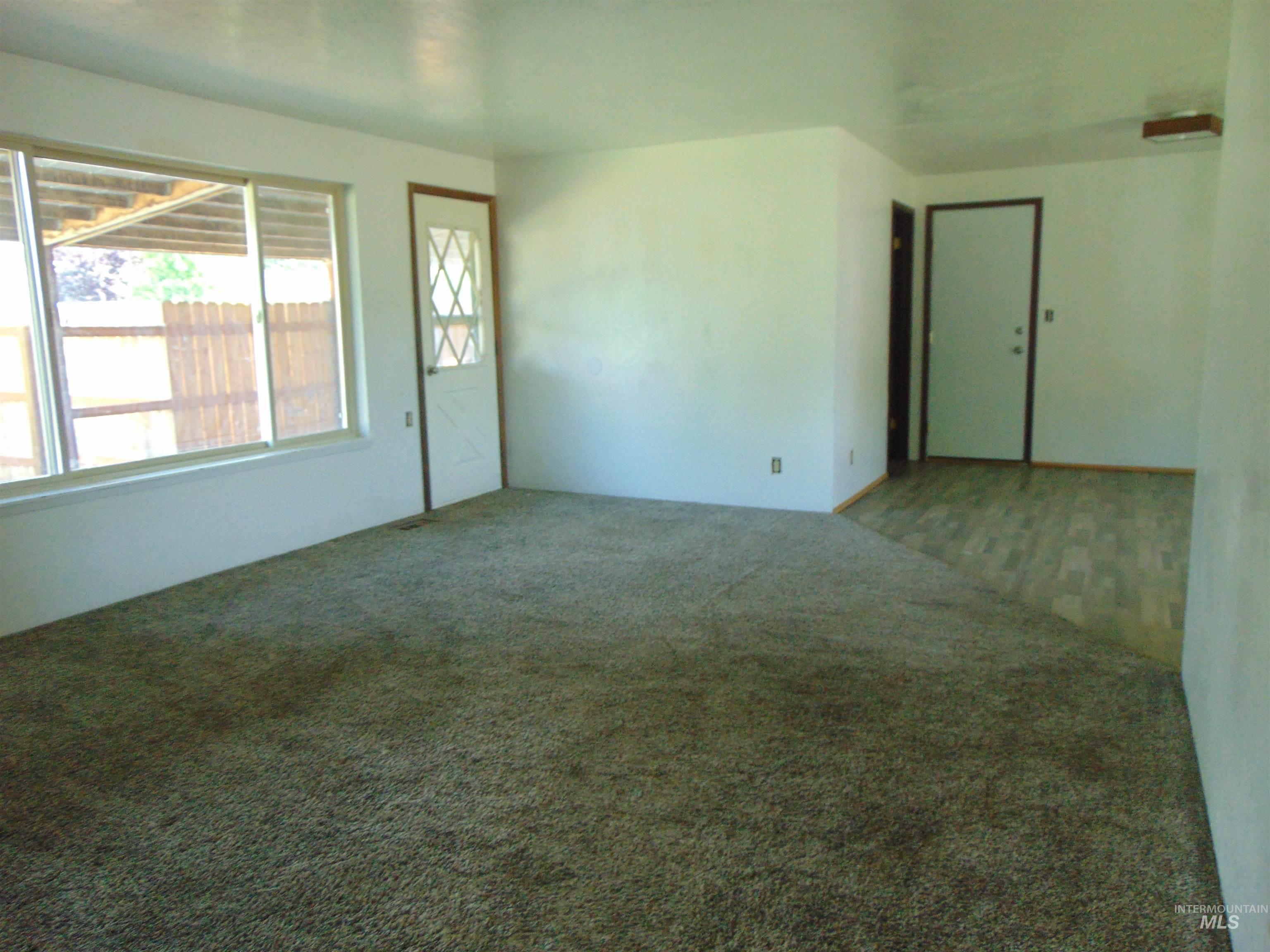 1113 Sw 14th Ave. Property Photo 7