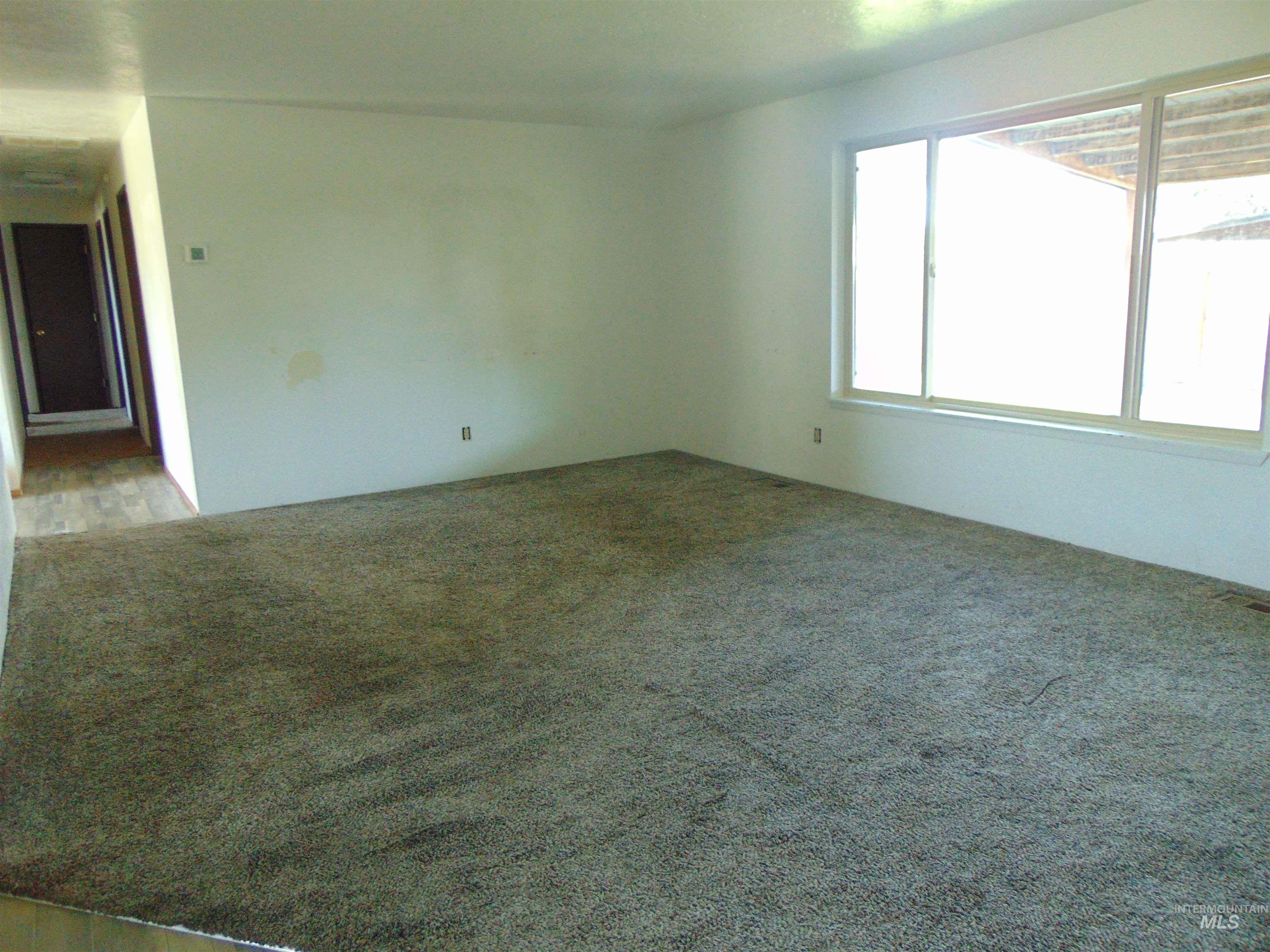 1113 Sw 14th Ave. Property Photo 8