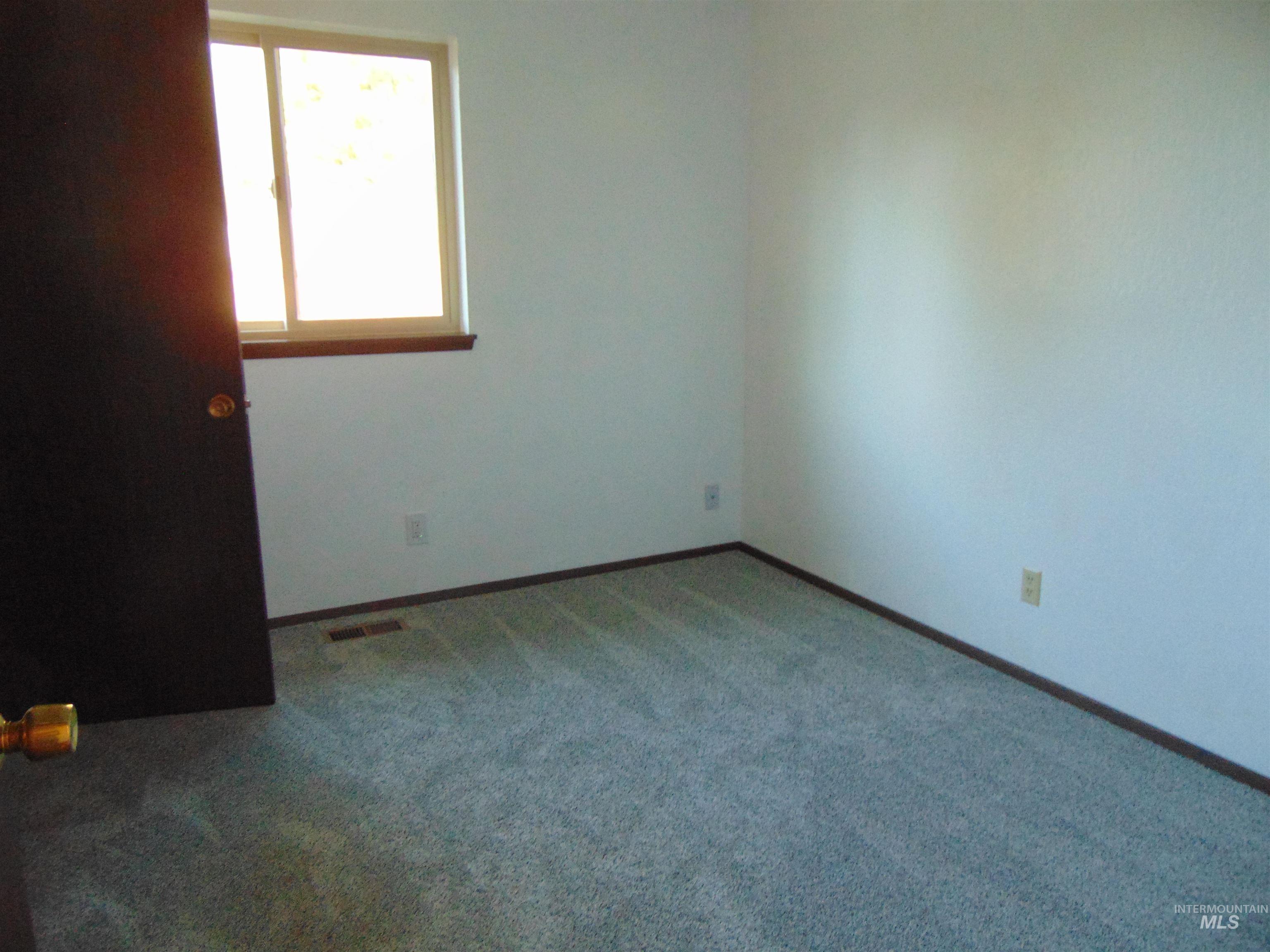 1113 Sw 14th Ave. Property Photo 10