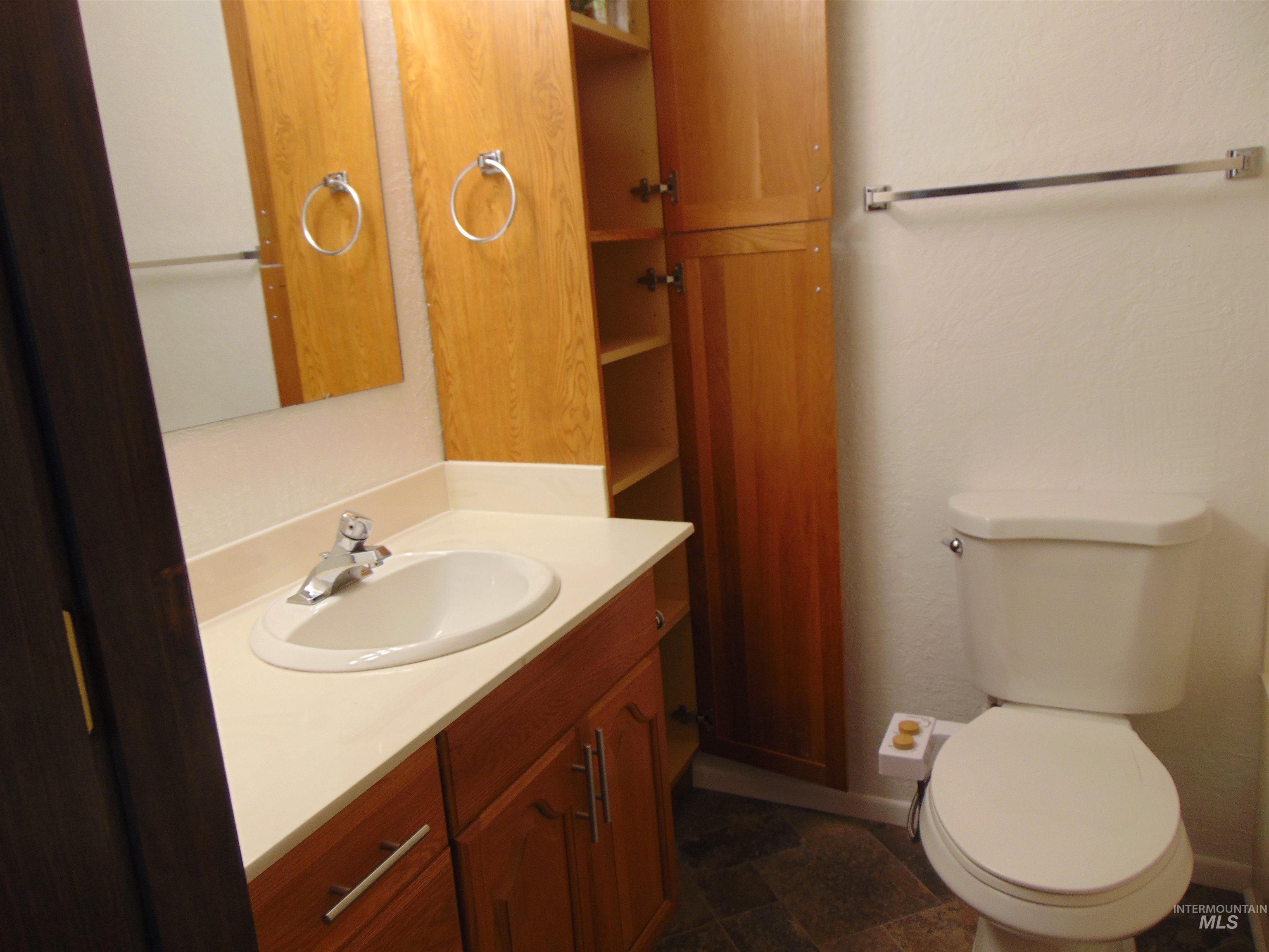 1113 Sw 14th Ave. Property Photo 12
