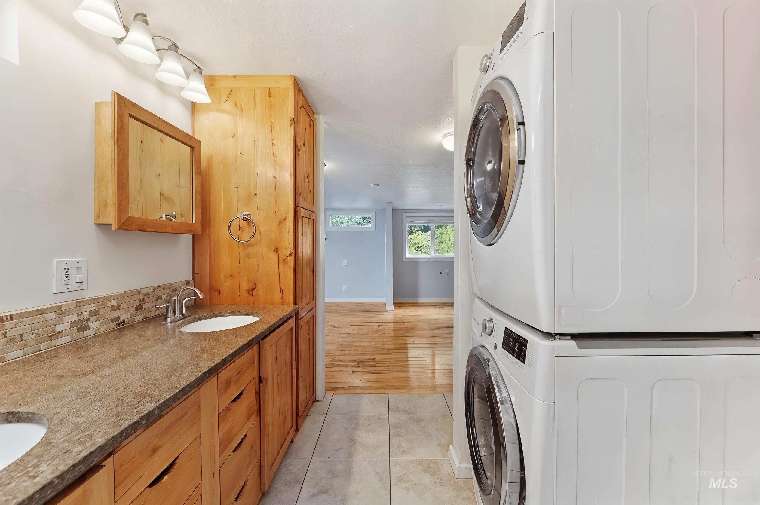 7141 W Hill Rd Property Photo 12