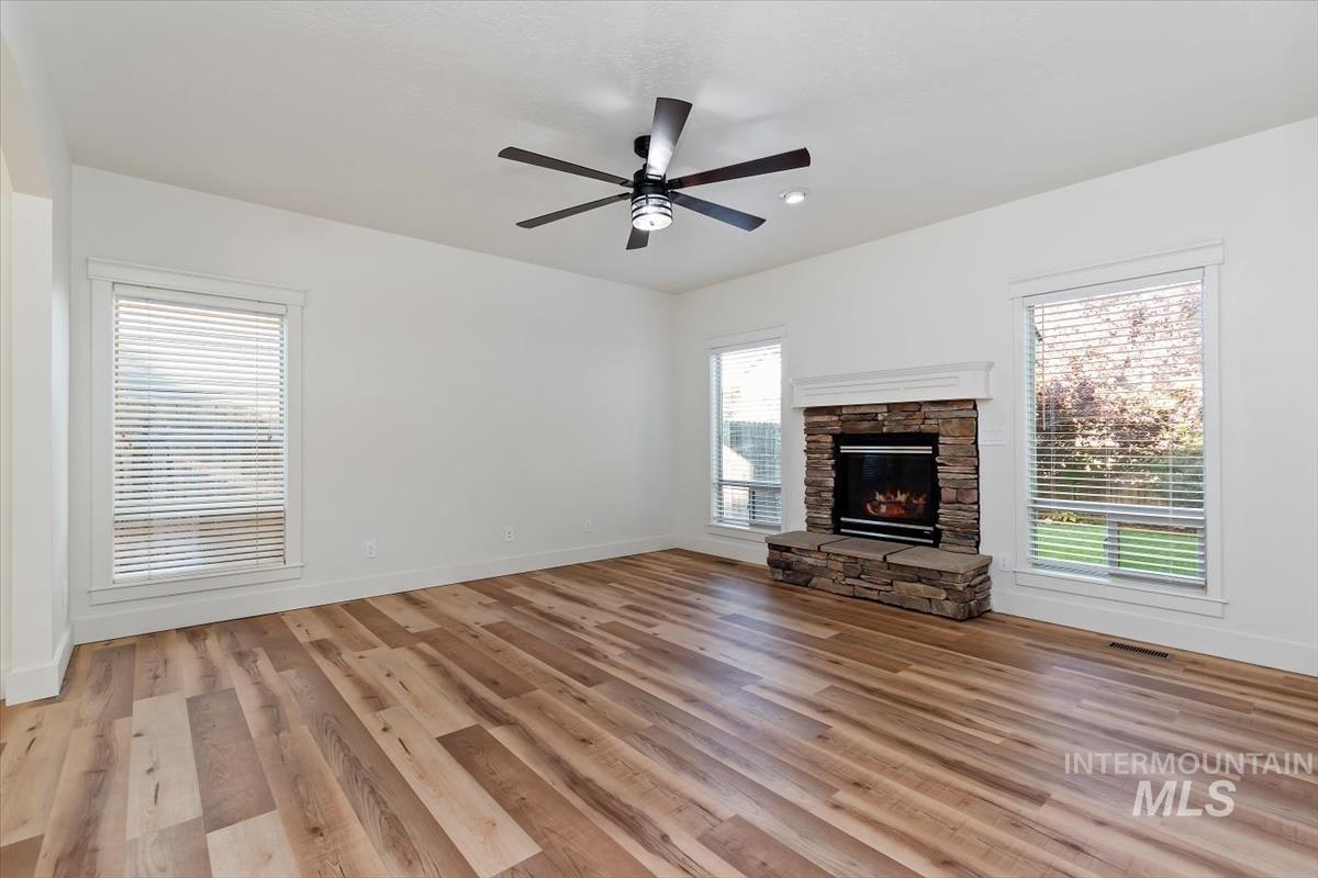 6105 S Egmont Ave. Property Photo 9